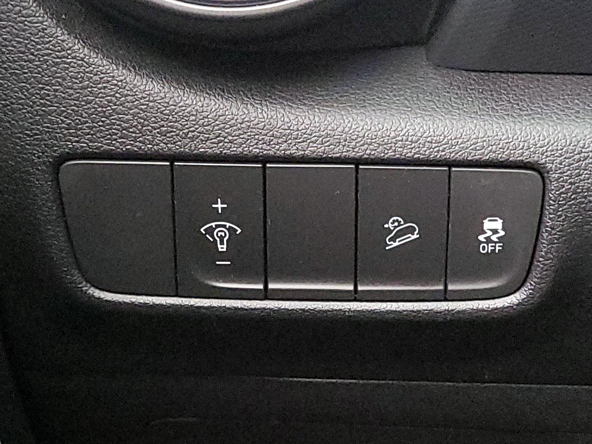 Thumbnail: 2023 Hyundai Kona - 13