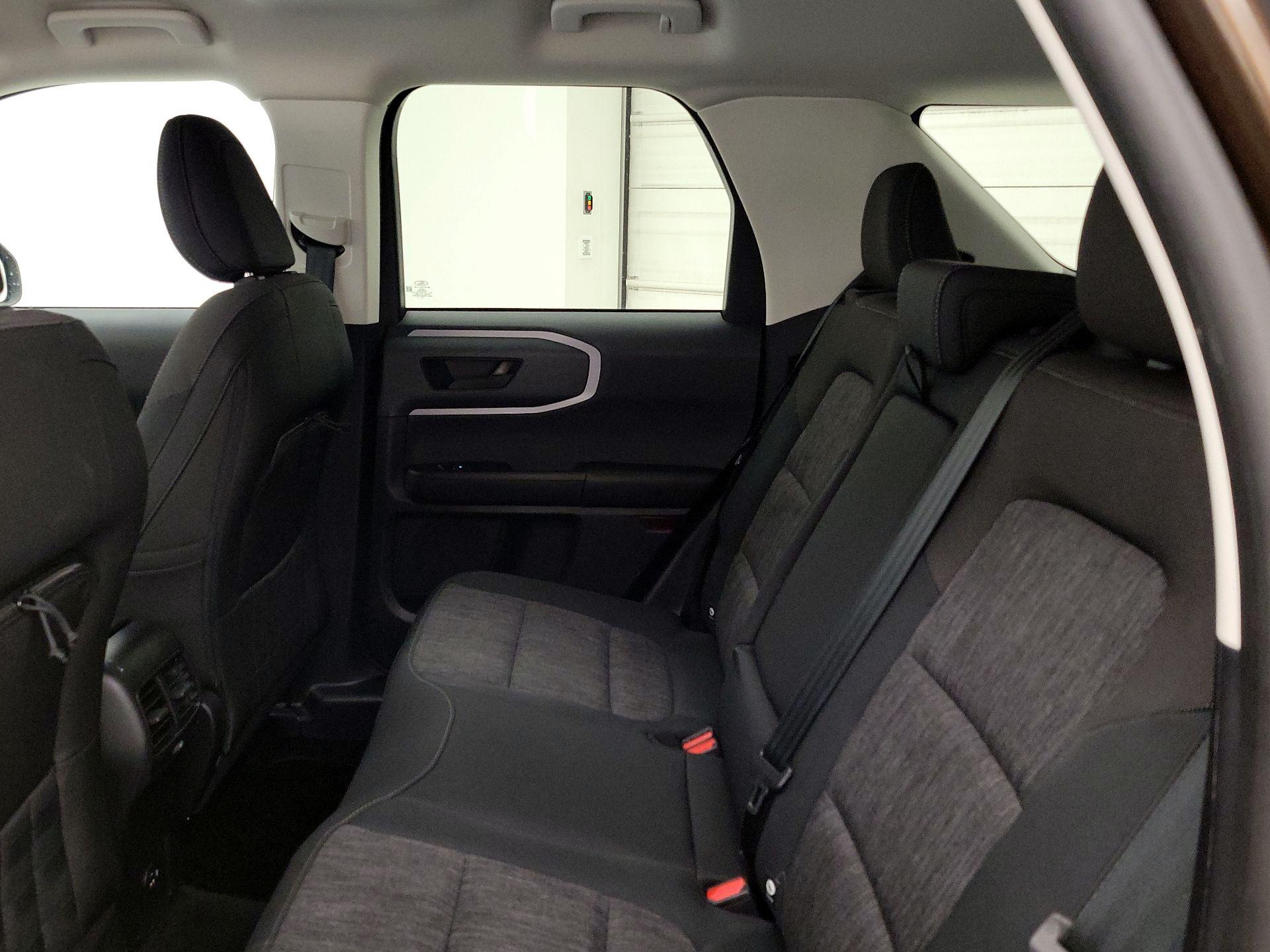 Thumbnail: 2022 Ford Bronco Sport - 20