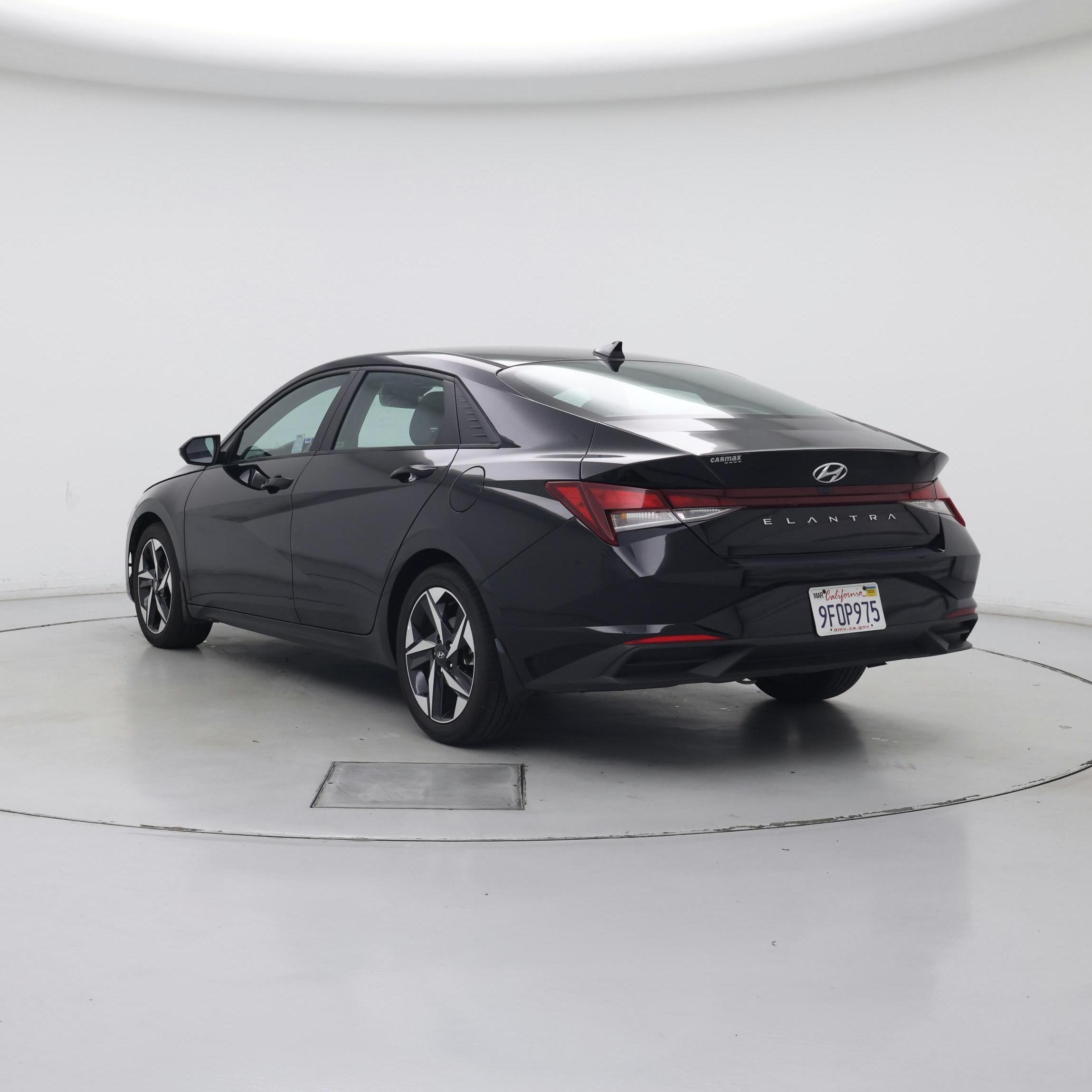 Thumbnail: 2023 Hyundai Elantra - 2