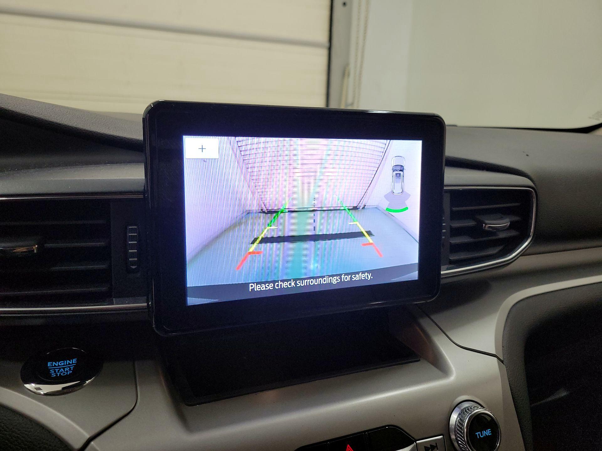 Thumbnail: 2022 Ford Explorer - 14