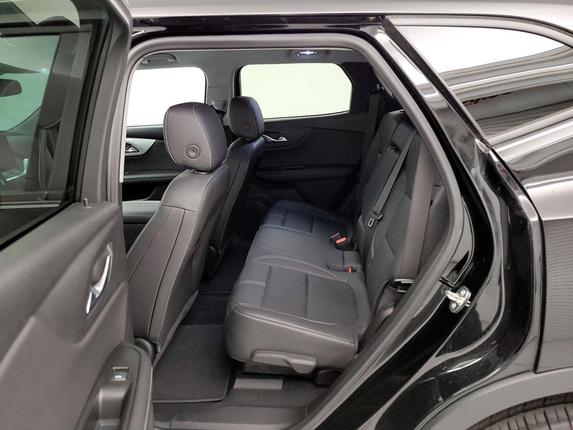 Thumbnail: 2023 Chevrolet Blazer - 19