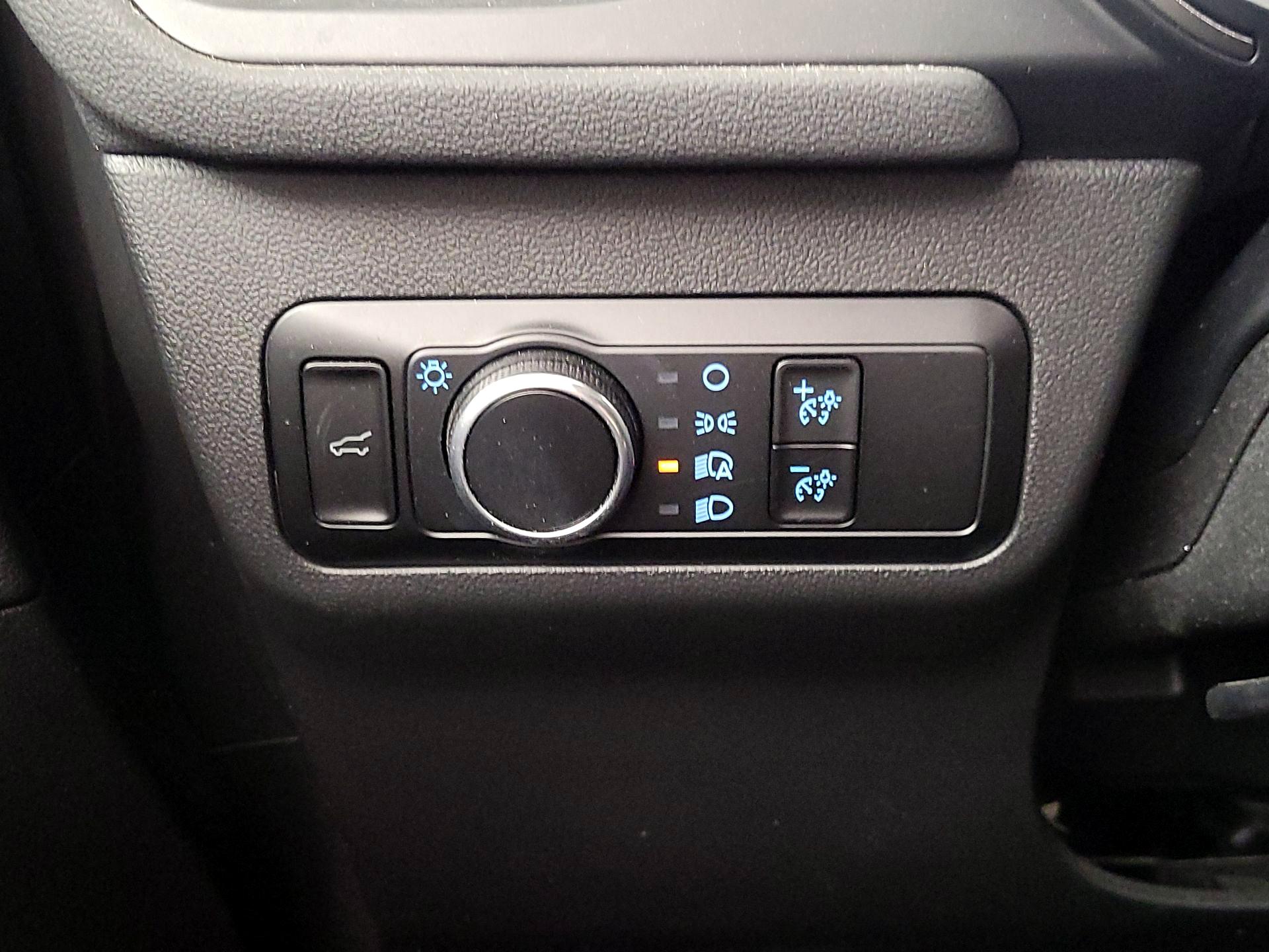 Thumbnail: 2023 Ford Escape - 13