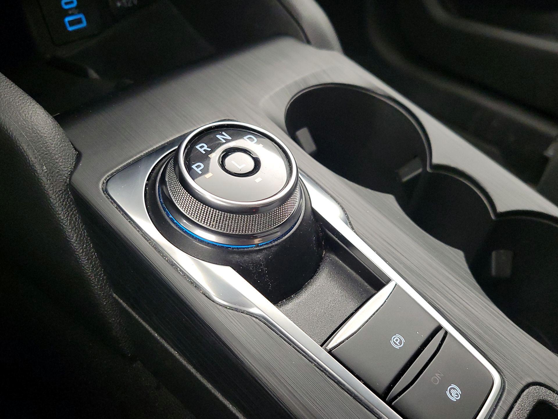 Thumbnail: 2023 Ford Escape - 18