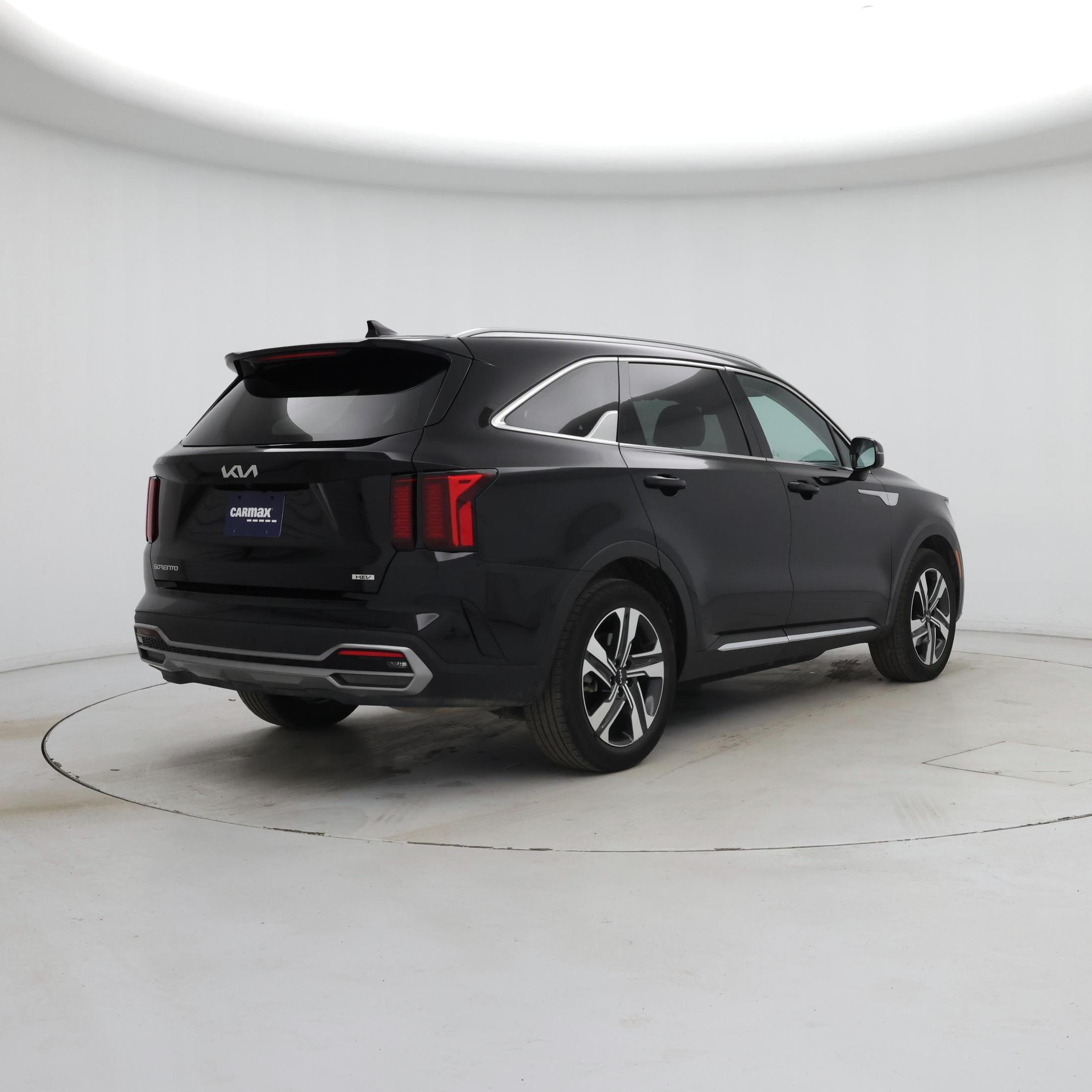 Thumbnail: 2023 Kia Sorento - 8