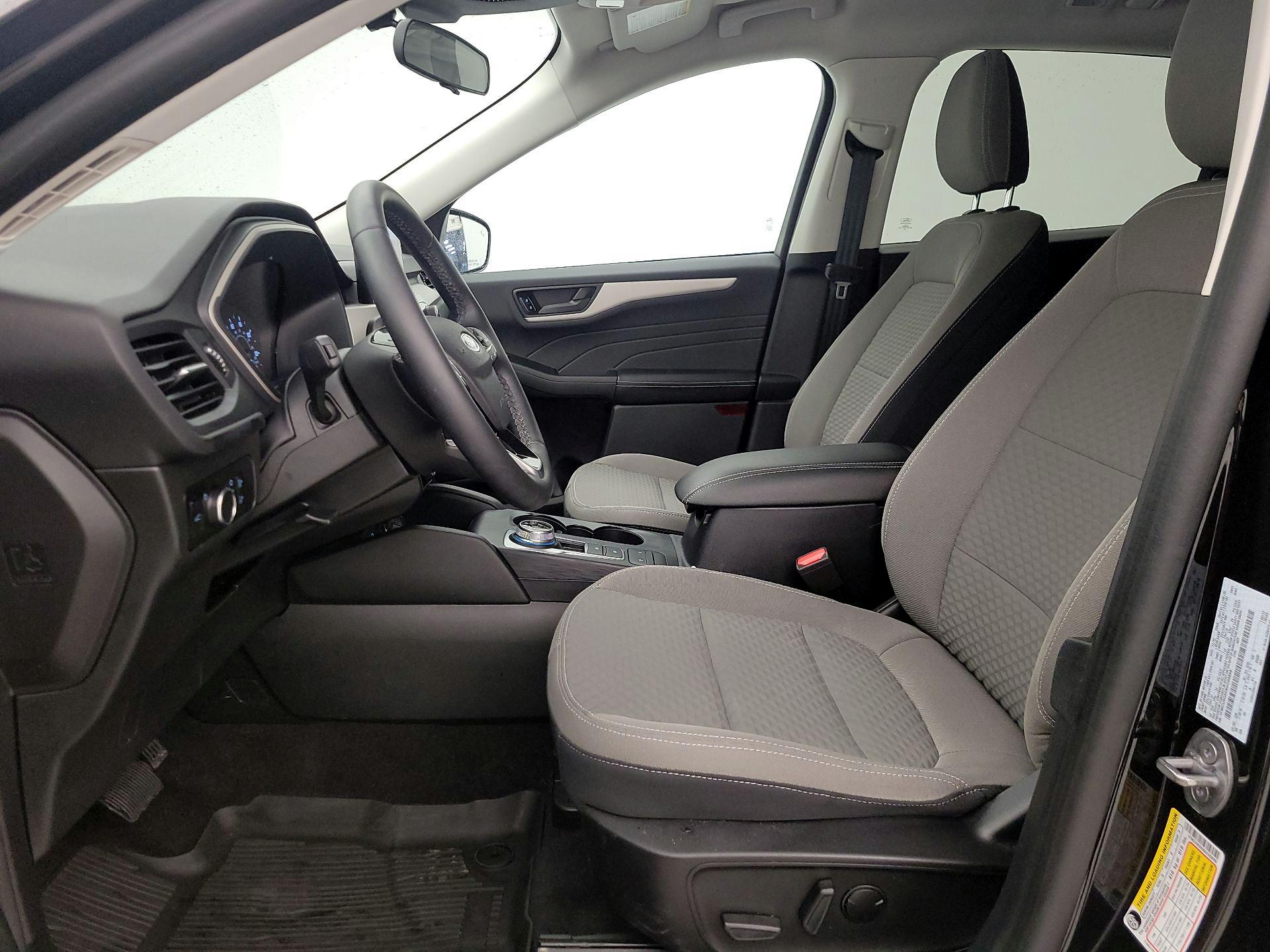 Thumbnail: 2022 Ford Escape - 11