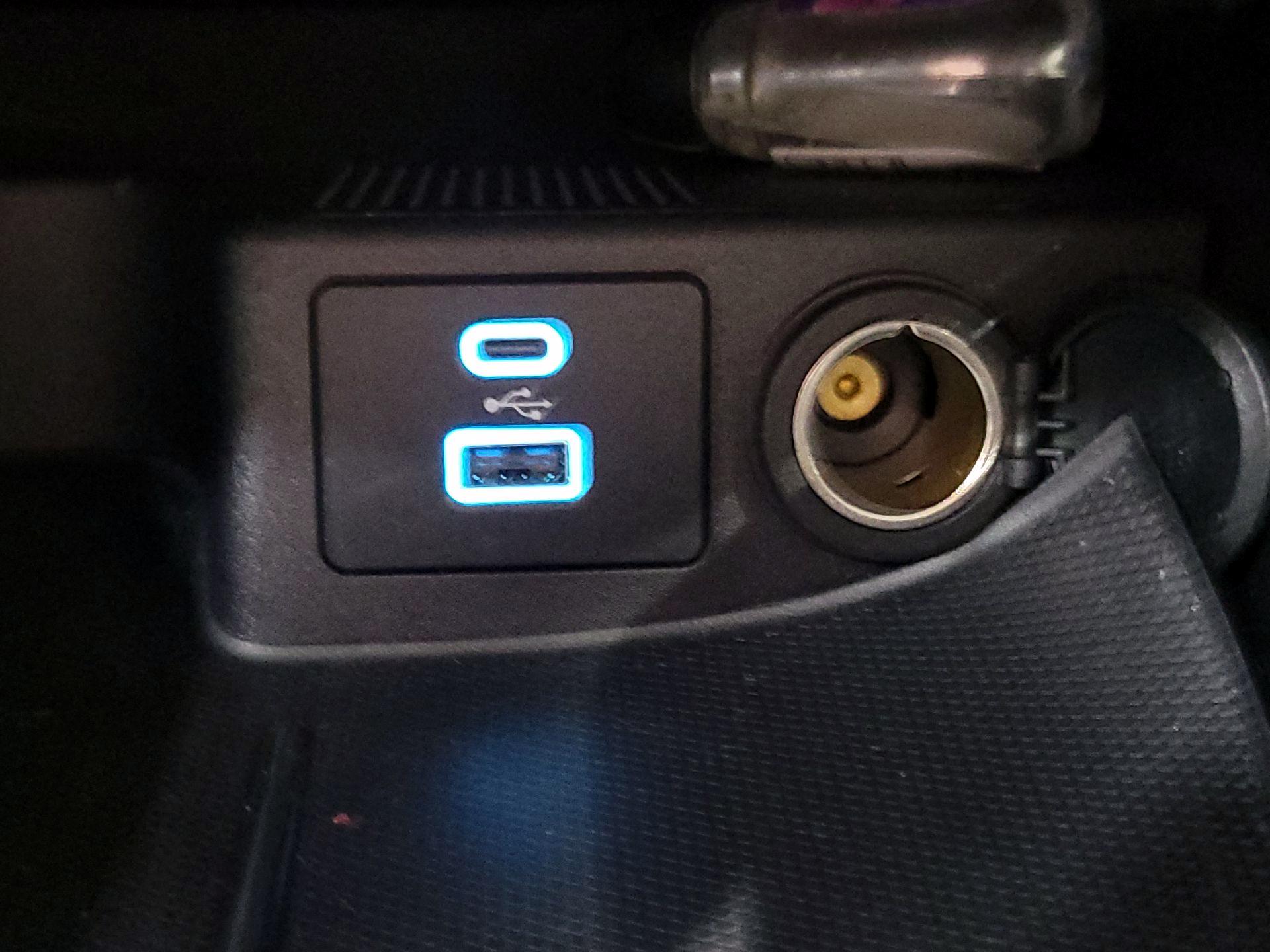 Thumbnail: 2022 Ford Escape - 19