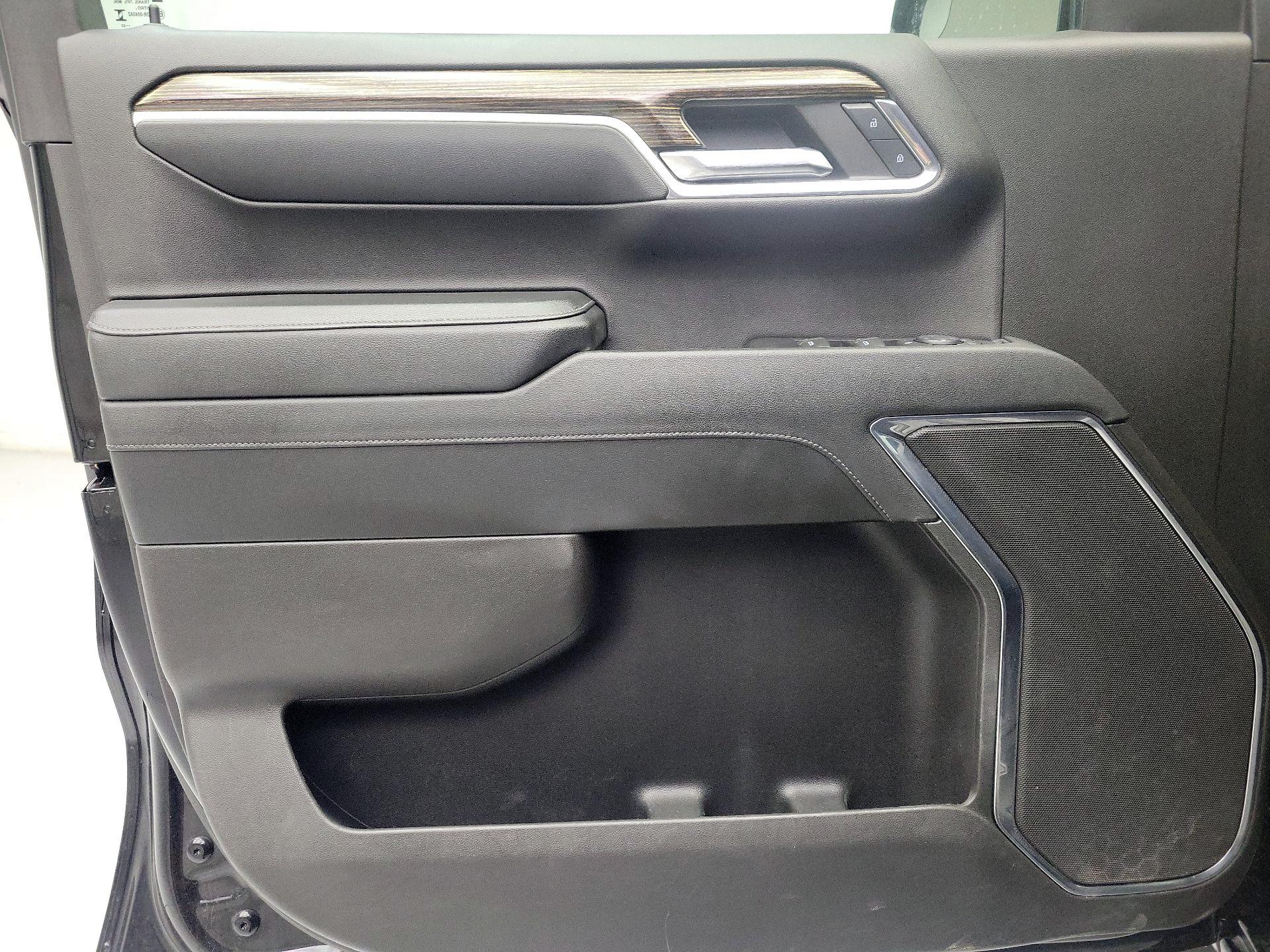 Thumbnail: 2023 GMC Sierra 1500 - 12