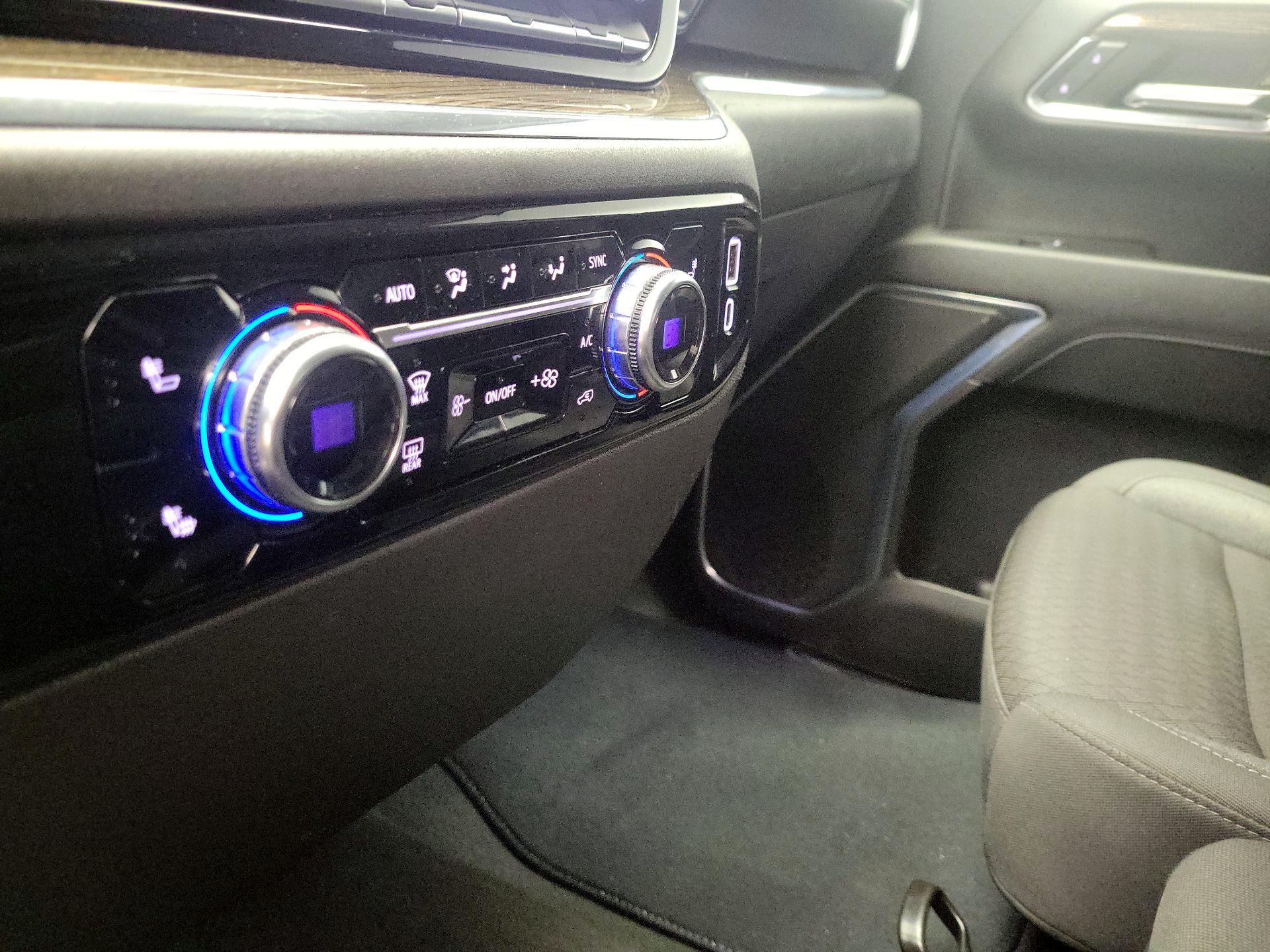 Thumbnail: 2023 GMC Sierra 1500 - 17