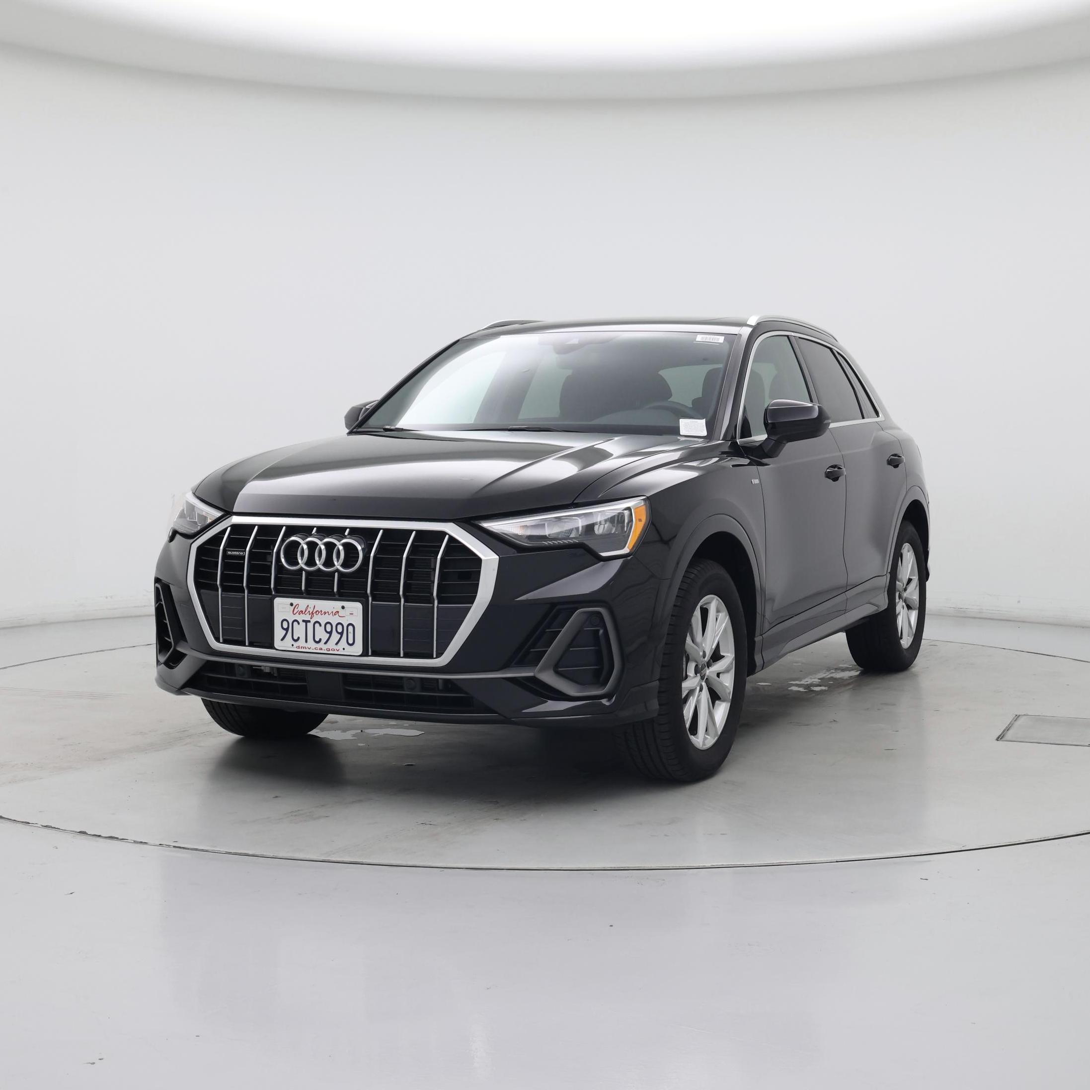 Thumbnail: 2022 Audi Q3 - 4