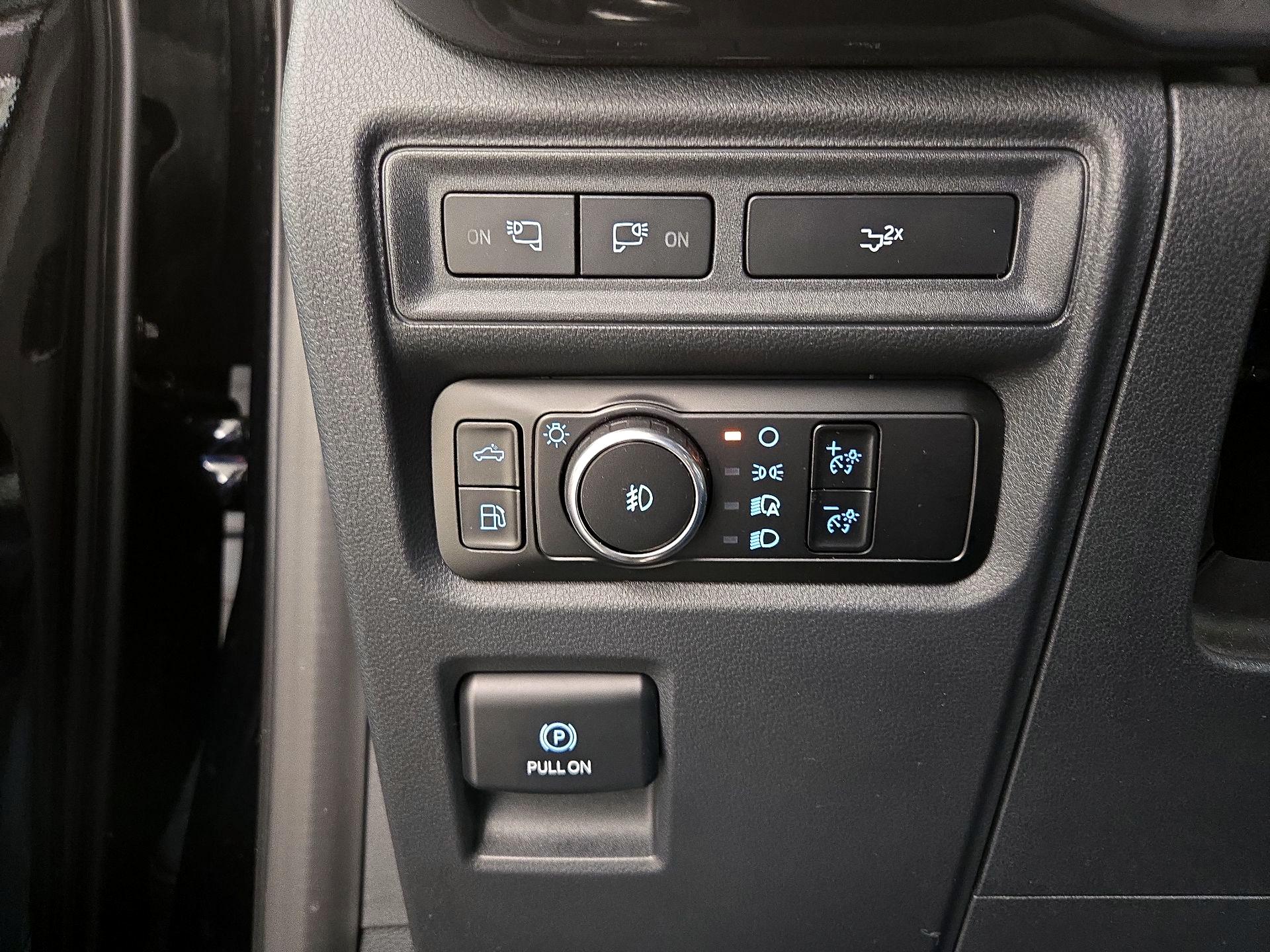 Thumbnail: 2023 Ford F-150 - 13