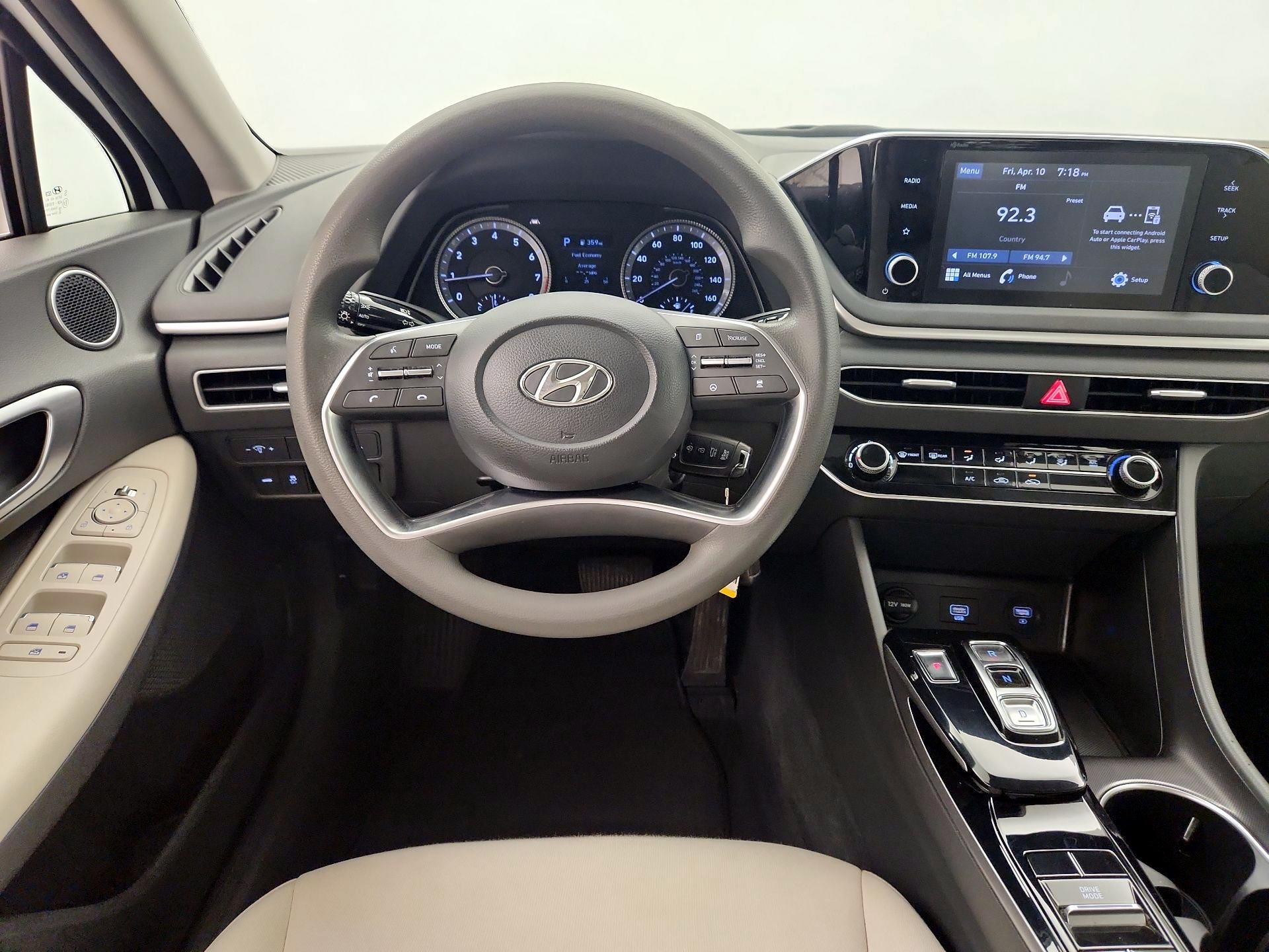 Thumbnail: 2022 Hyundai Sonata - 10