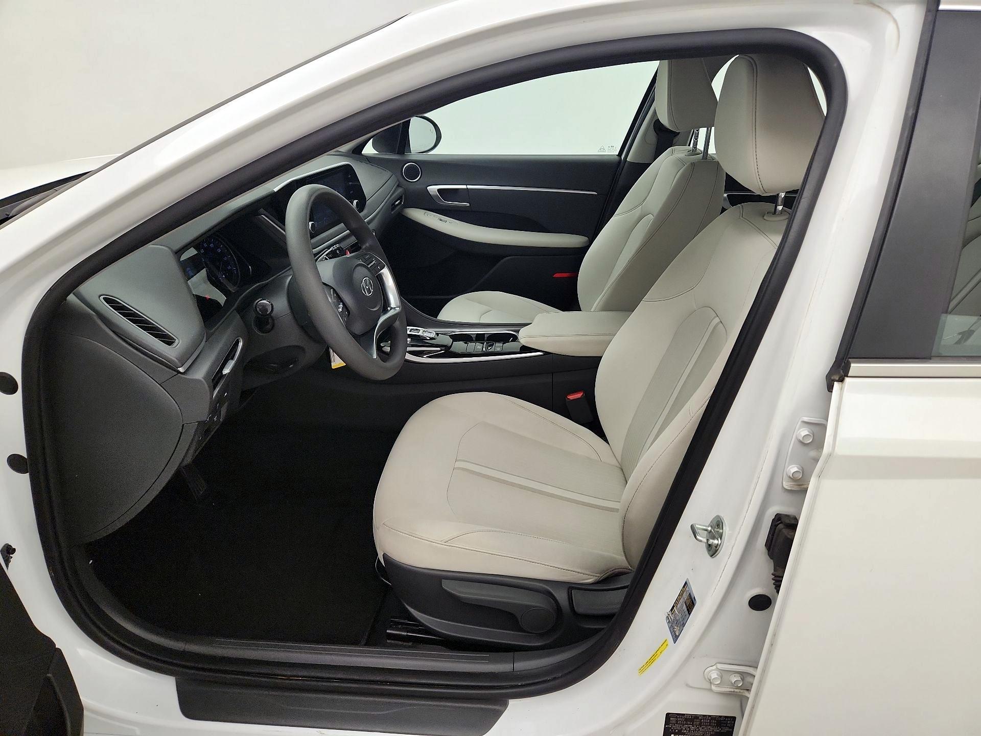 Thumbnail: 2022 Hyundai Sonata - 11