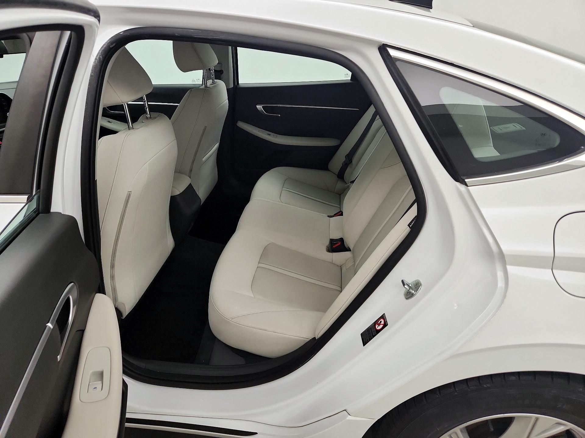 Thumbnail: 2022 Hyundai Sonata - 19