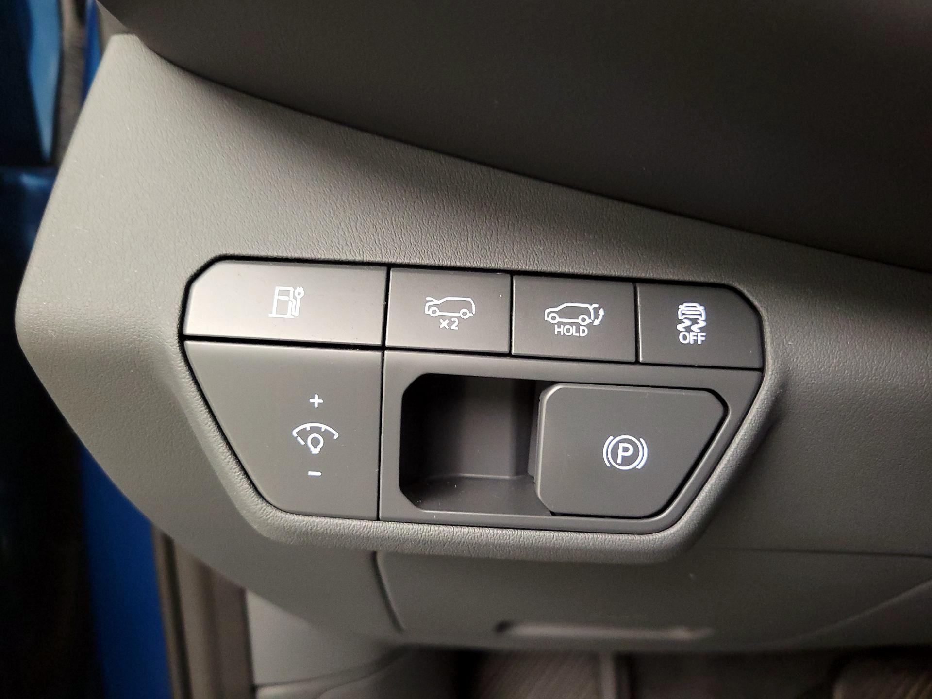 Thumbnail: 2024 Kia EV9 - 13