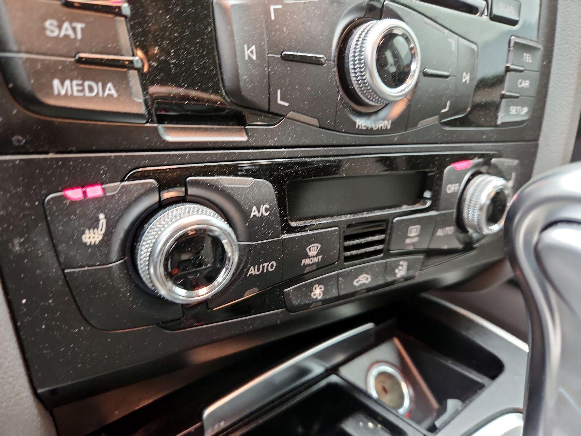 Thumbnail: 2015 Audi A4 - 15