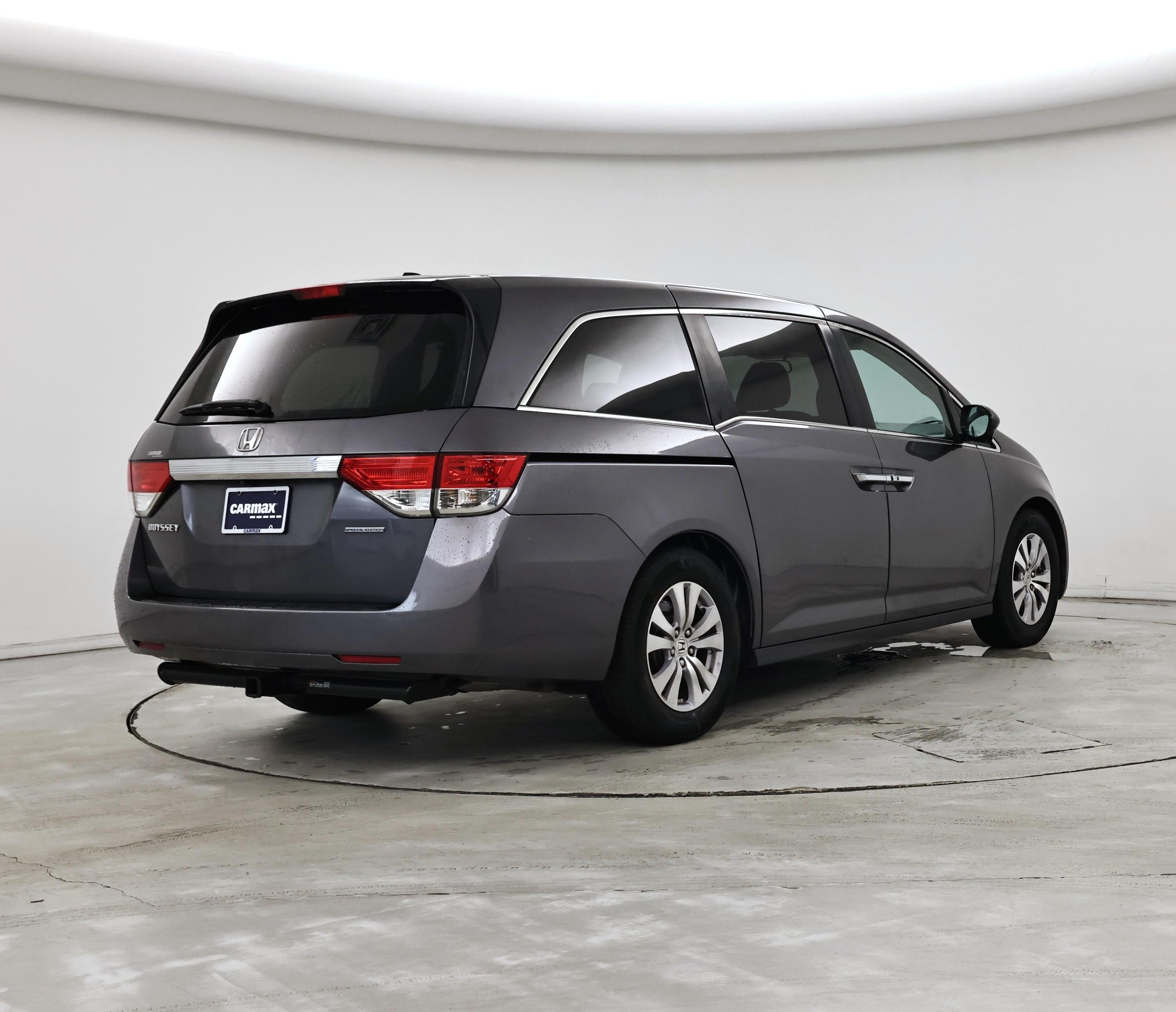 Thumbnail: 2016 Honda Odyssey - 8