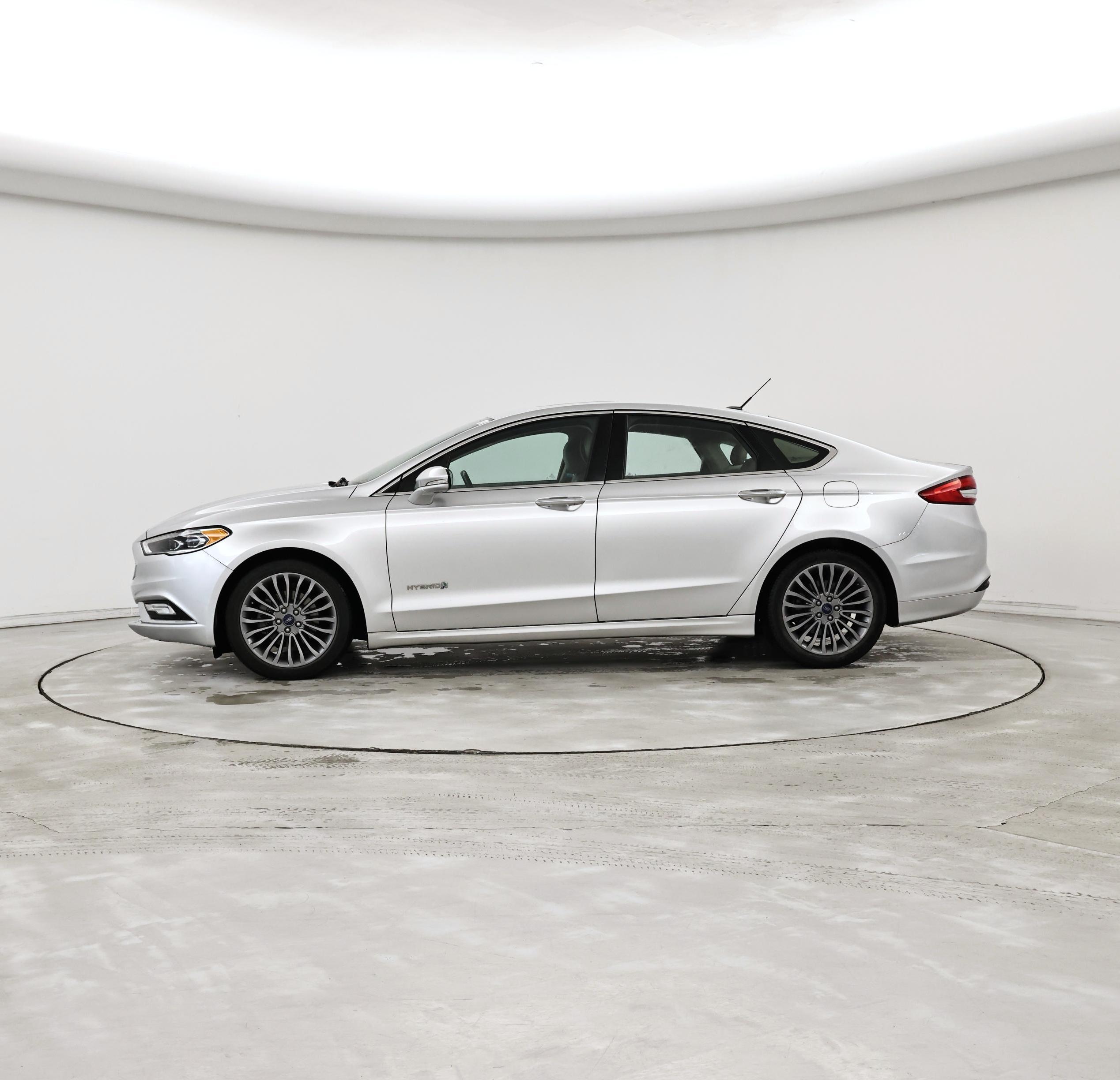 Thumbnail: 2017 Ford Fusion - 3