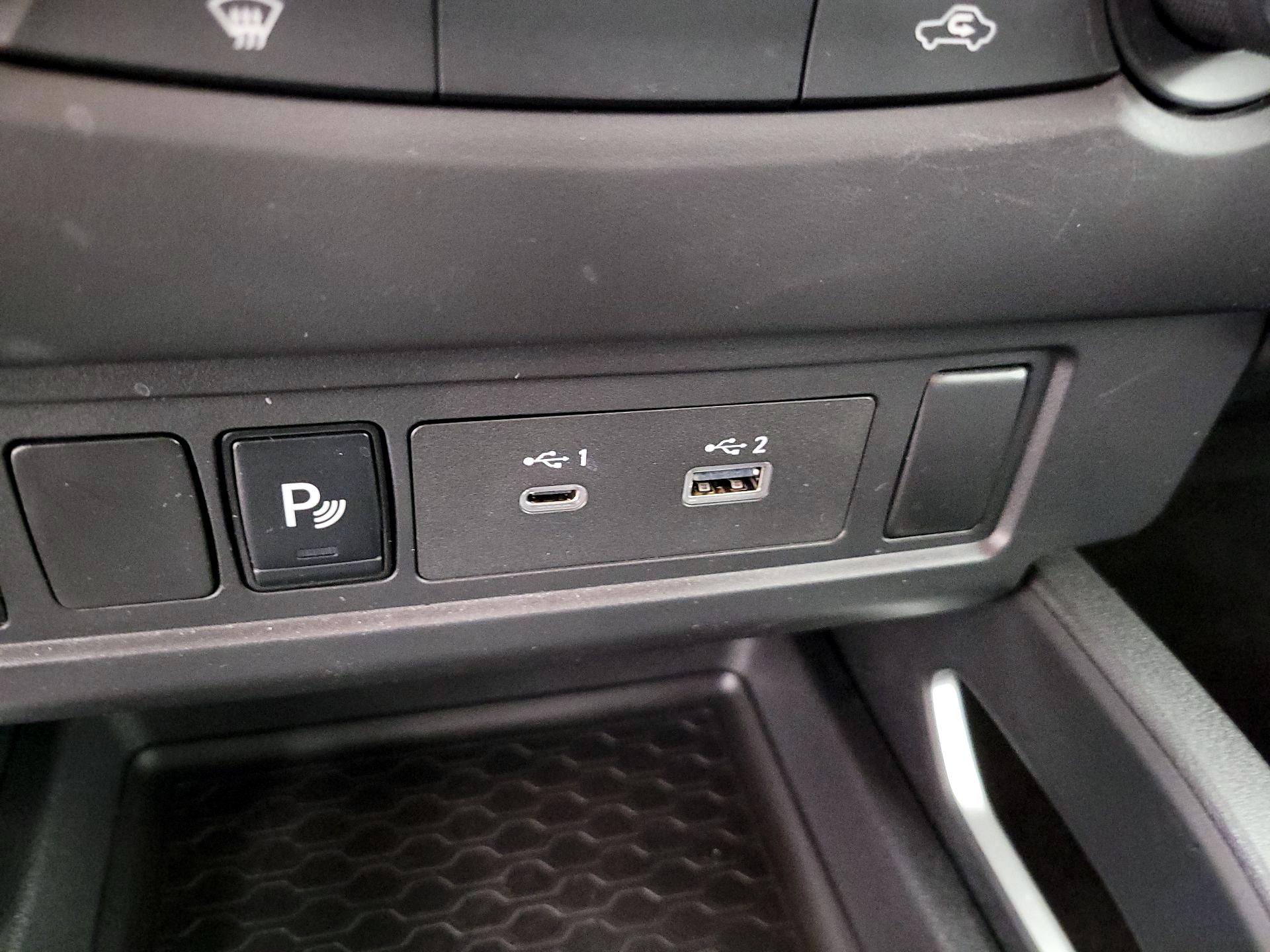 Thumbnail: 2025 Nissan Frontier - 18