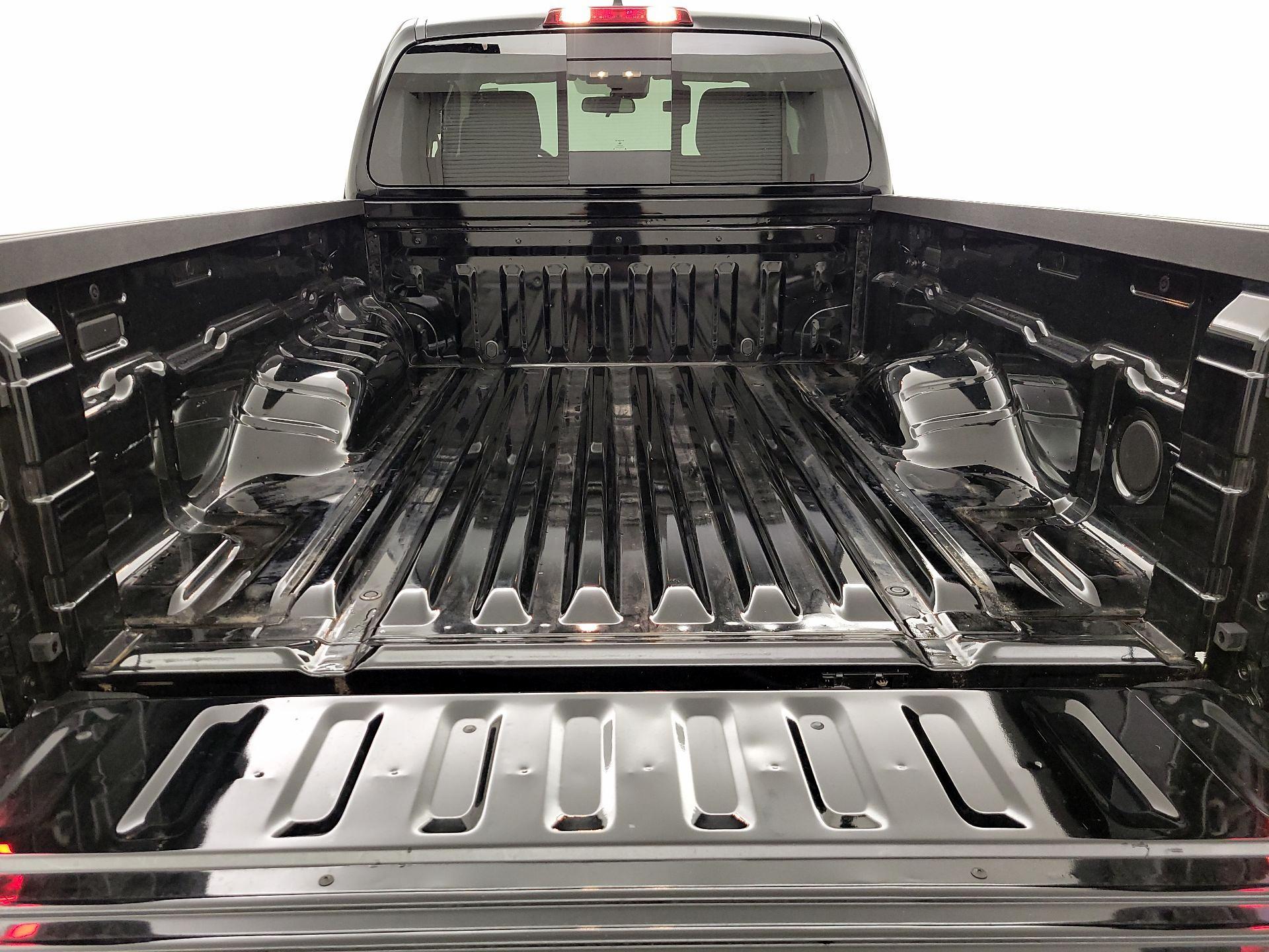 Thumbnail: 2025 Nissan Frontier - 20