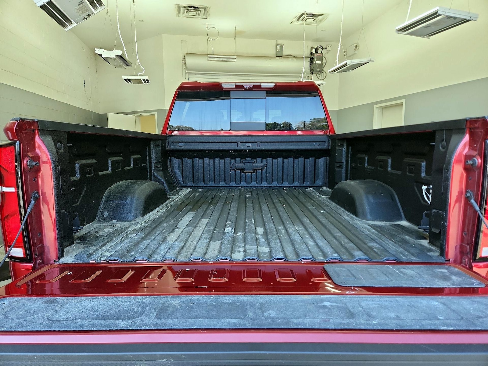 2025 Chevrolet Silverado 2500HD LTZ - Photo 23
