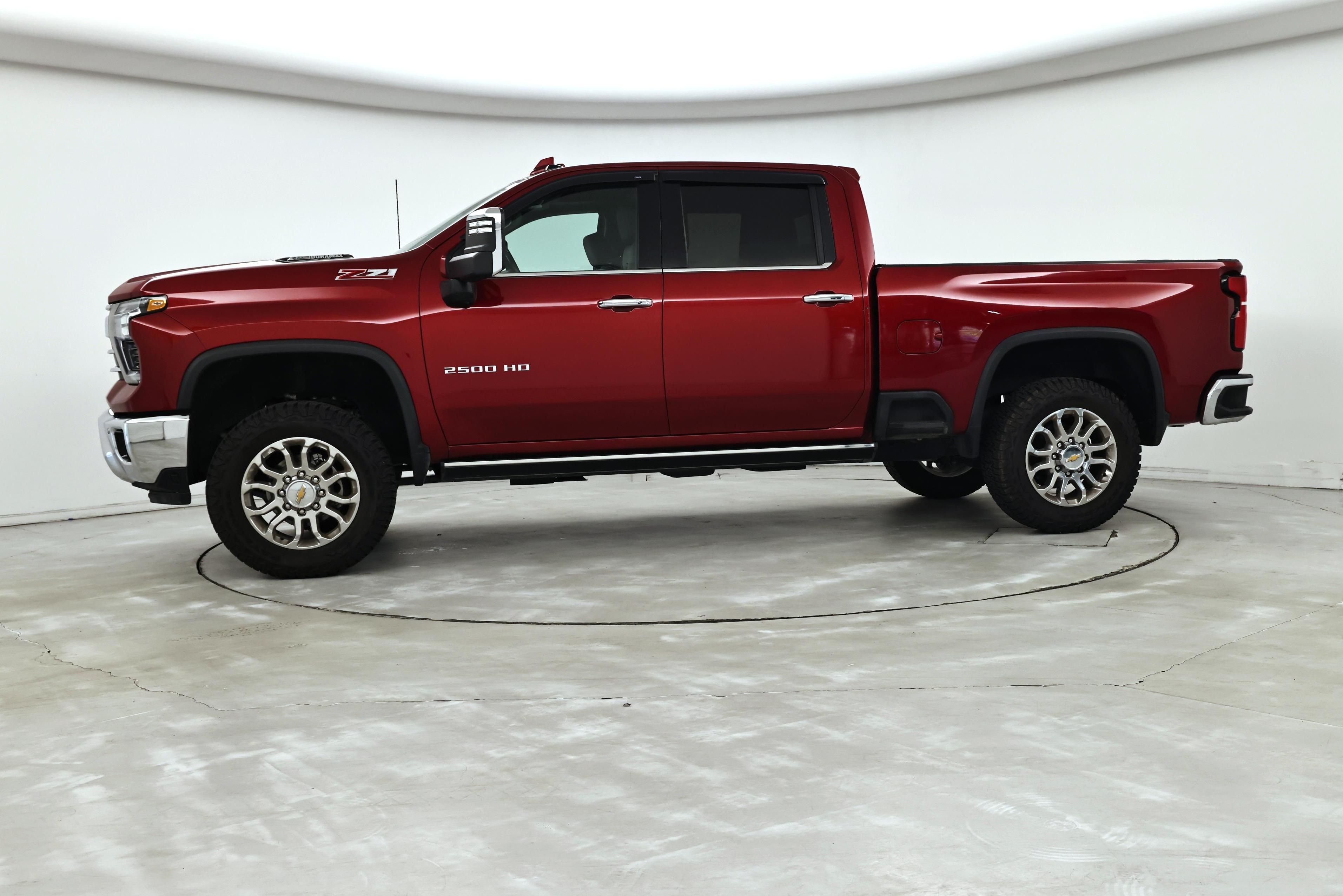 Thumbnail: 2025 Chevrolet Silverado 2500 - 3
