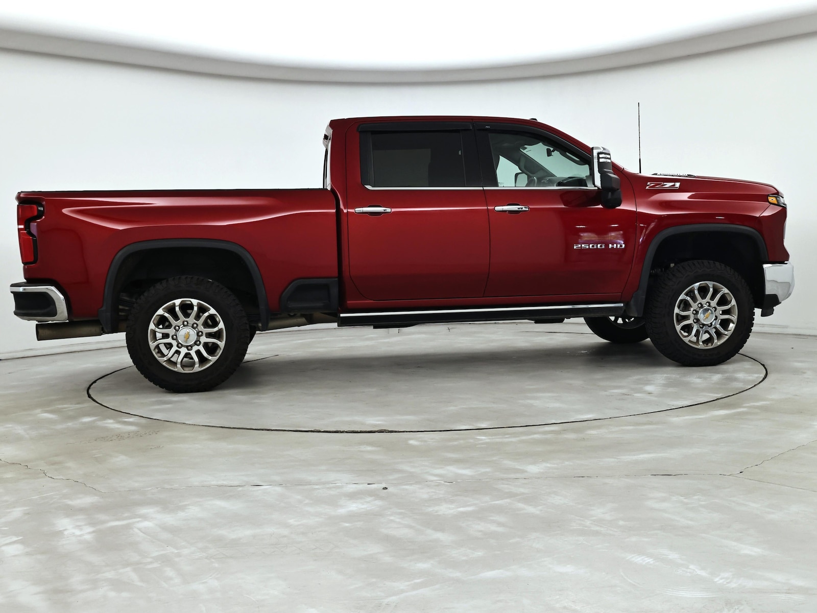 2025 Chevrolet Silverado 2500HD LTZ - Photo 8