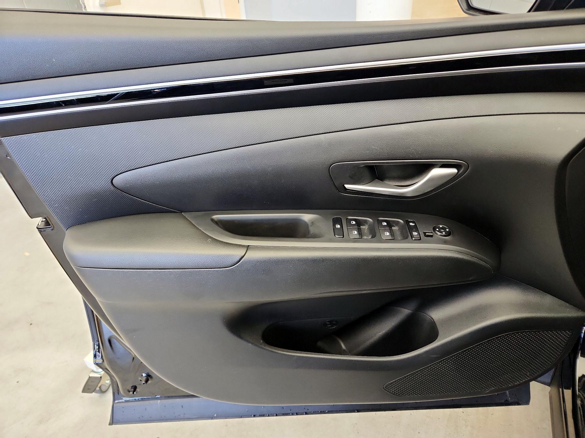 Thumbnail: 2024 Hyundai Tucson - 12