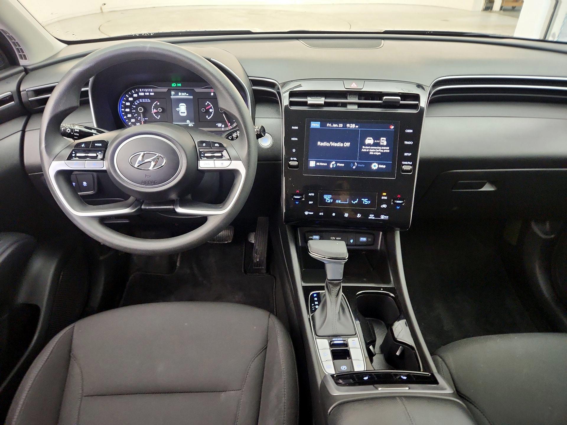 Thumbnail: 2024 Hyundai Tucson - 9