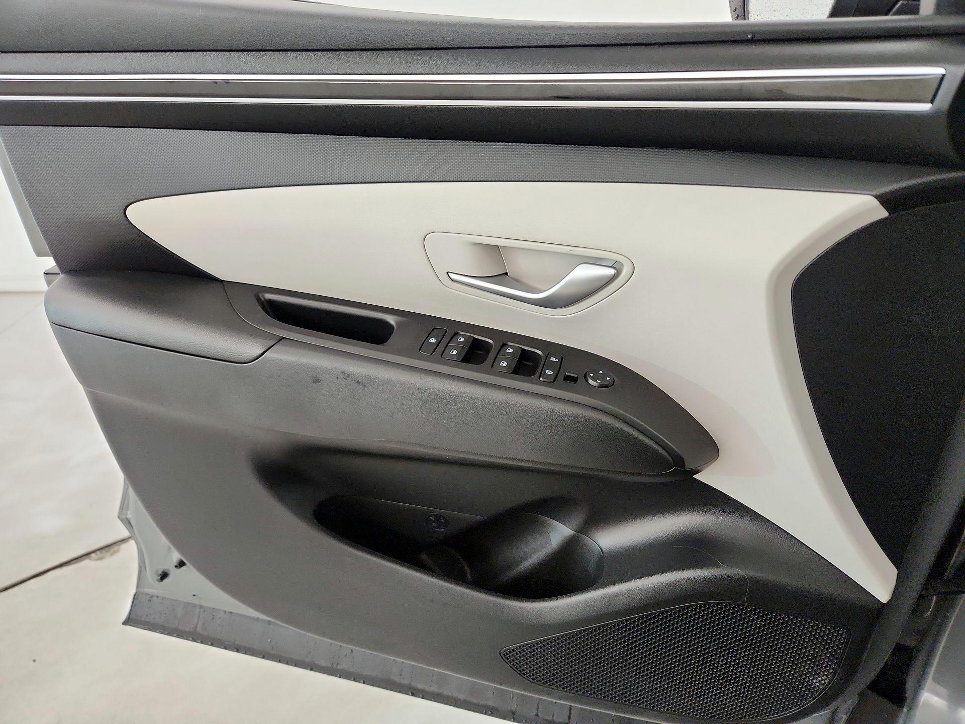 Thumbnail: 2024 Hyundai Tucson - 12