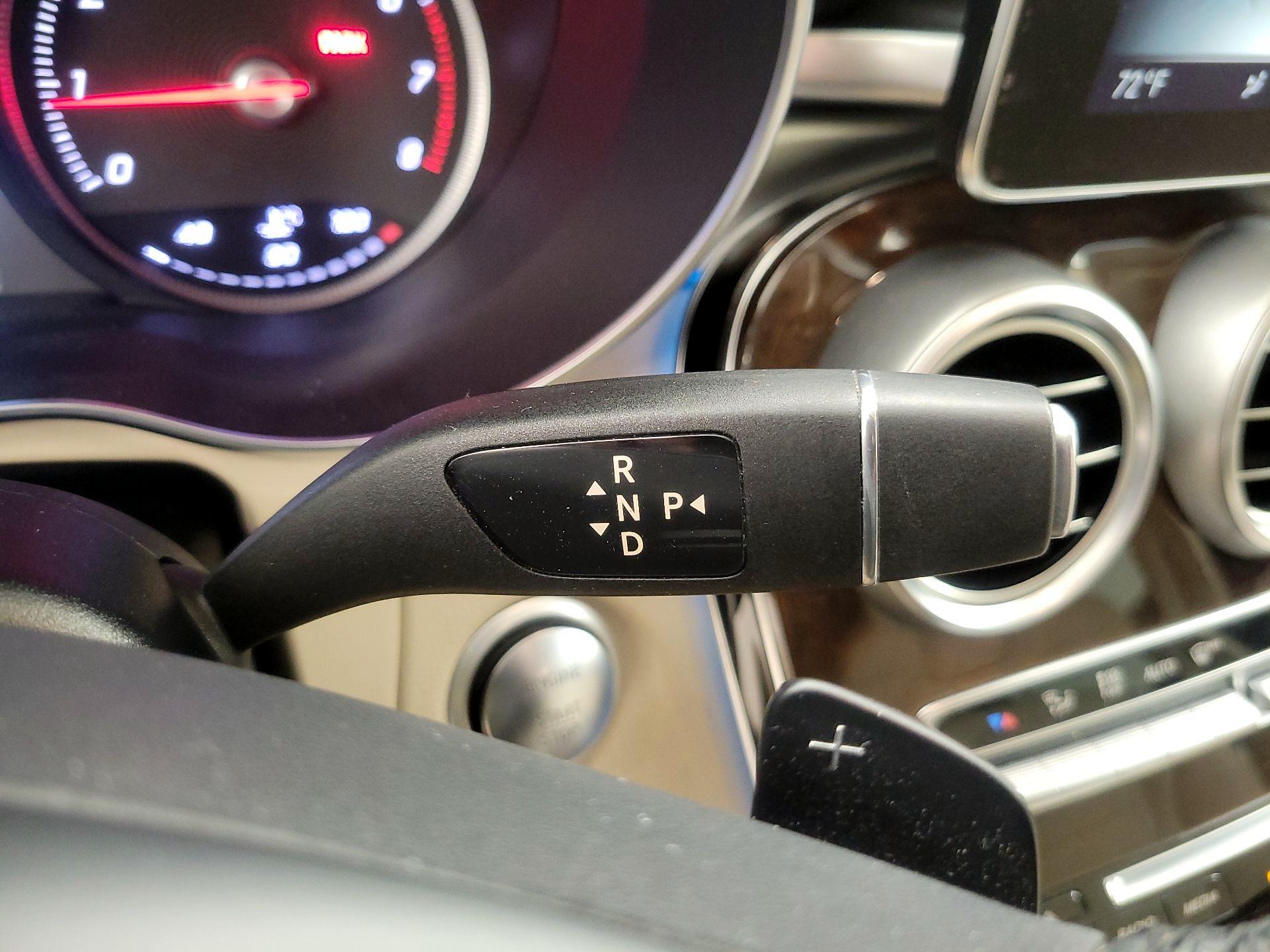 Thumbnail: 2017 Mercedes-Benz GLC - 18