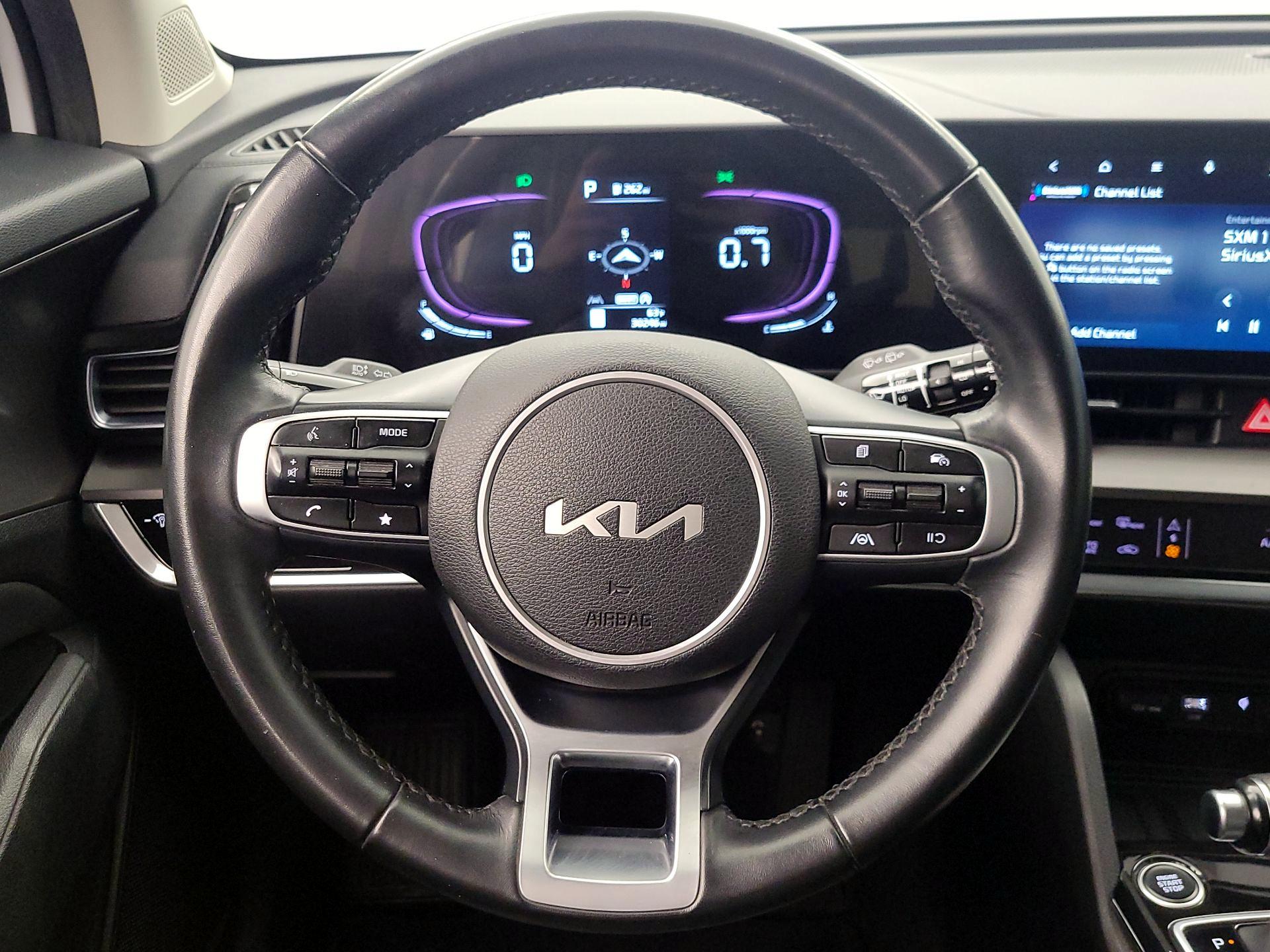 Thumbnail: 2023 Kia Sportage - 10