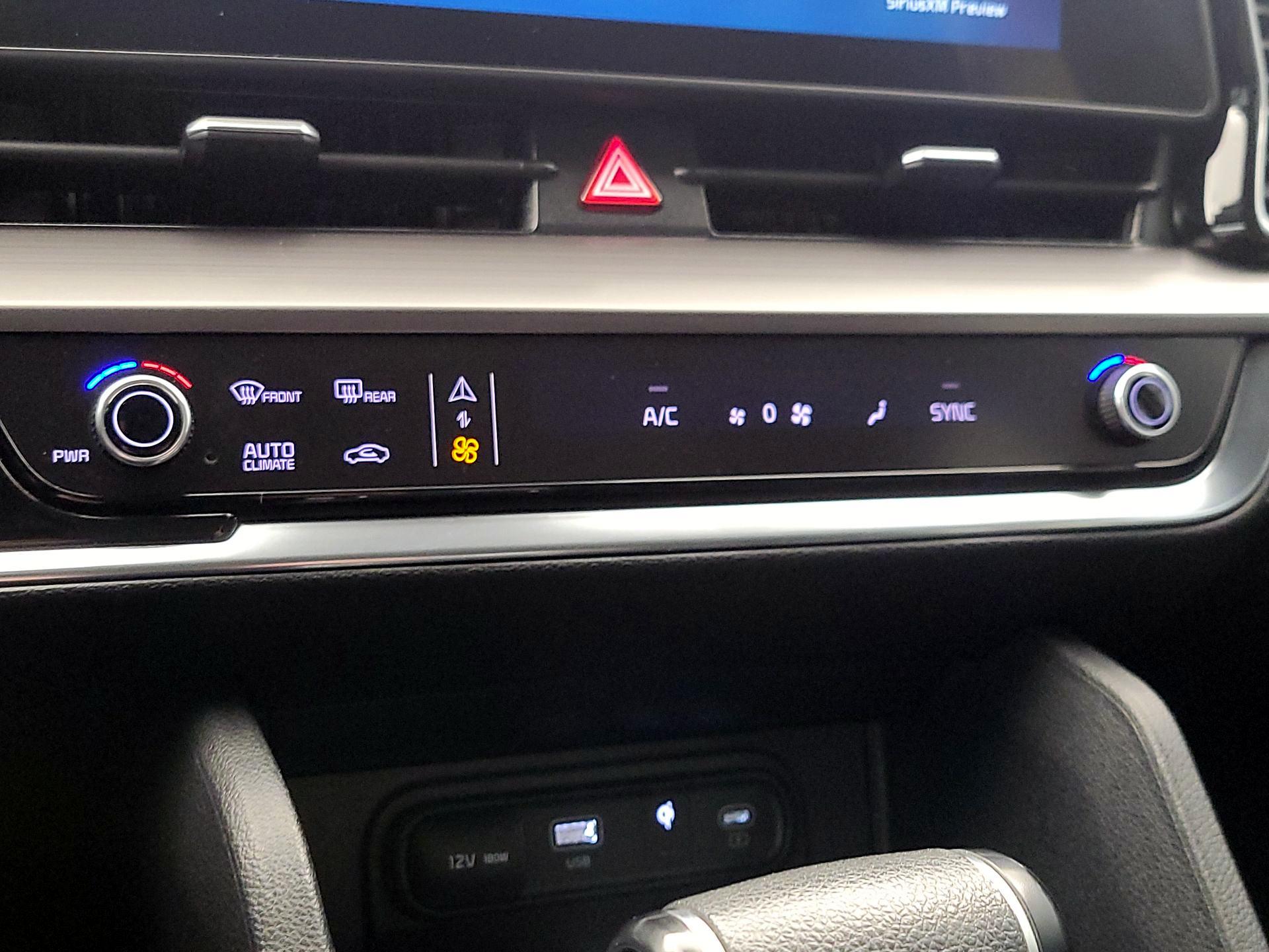 Thumbnail: 2023 Kia Sportage - 17