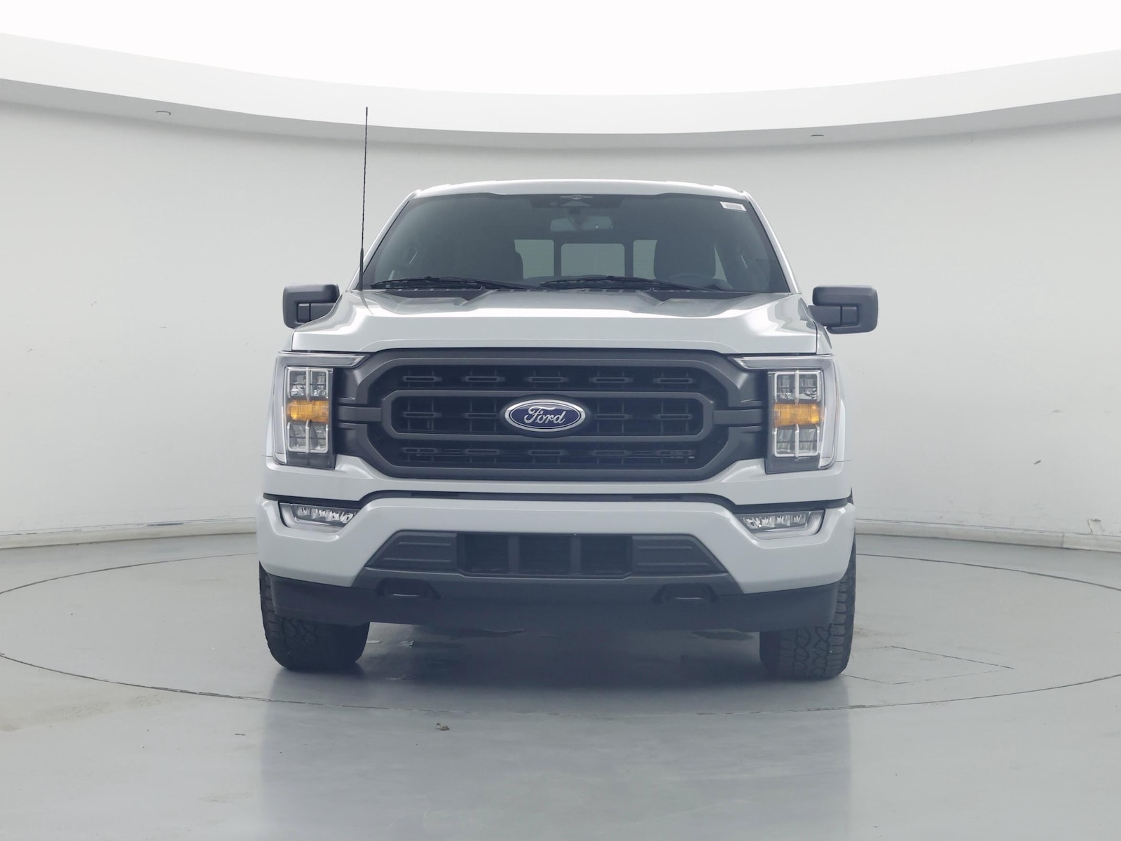 2023 Ford F-150 XLT - Photo 6