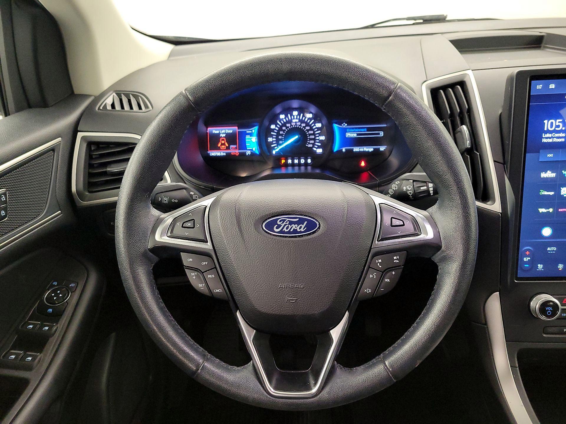 Thumbnail: 2022 Ford Edge - 10