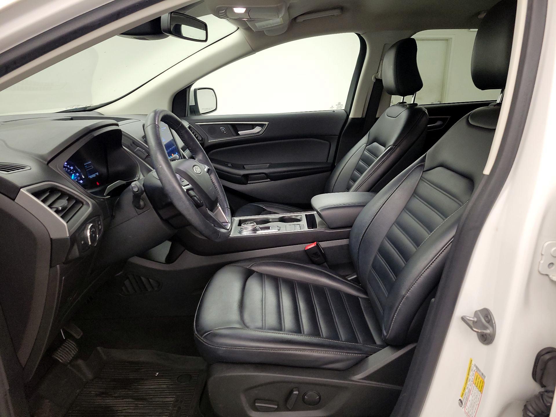 Thumbnail: 2022 Ford Edge - 11