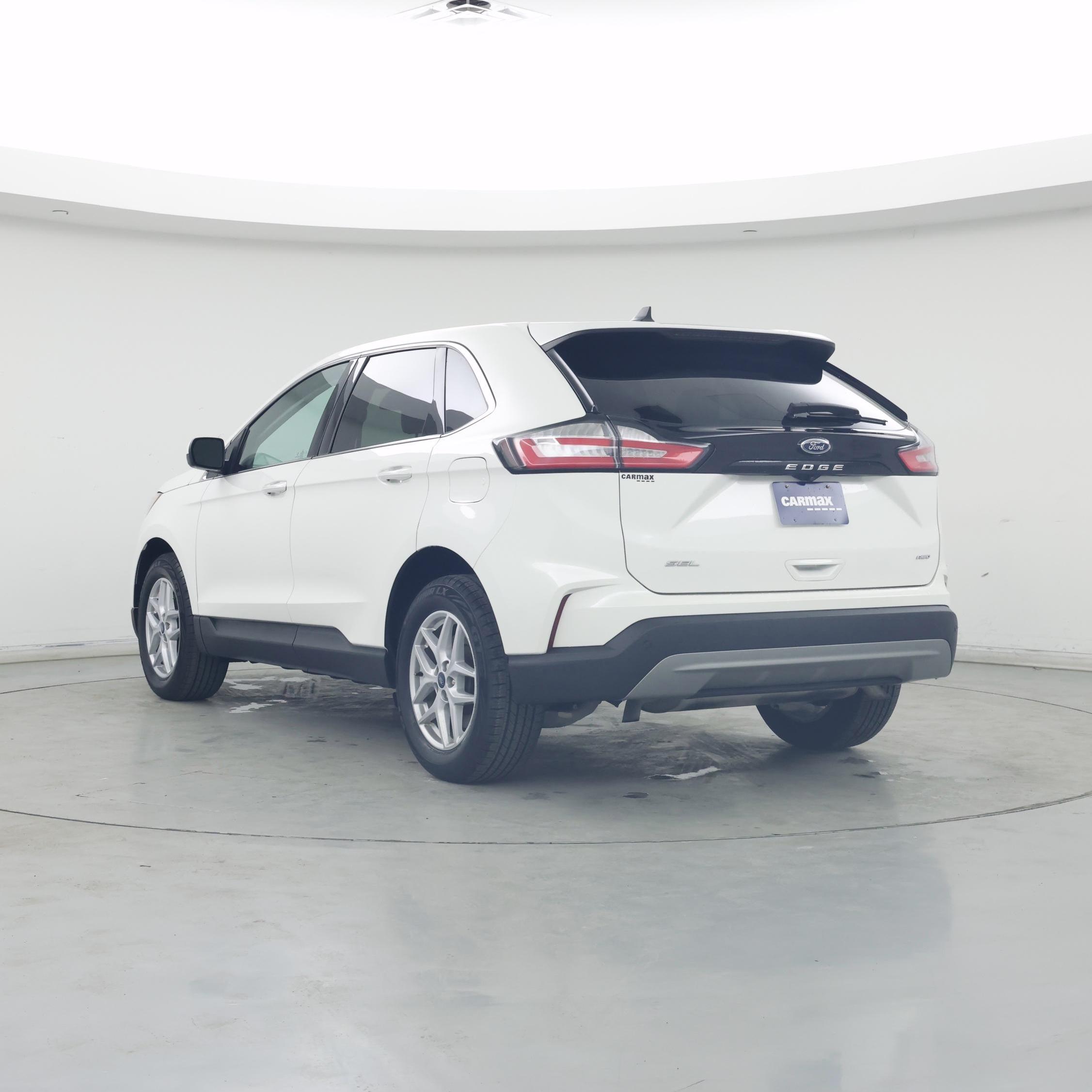 Thumbnail: 2022 Ford Edge - 2