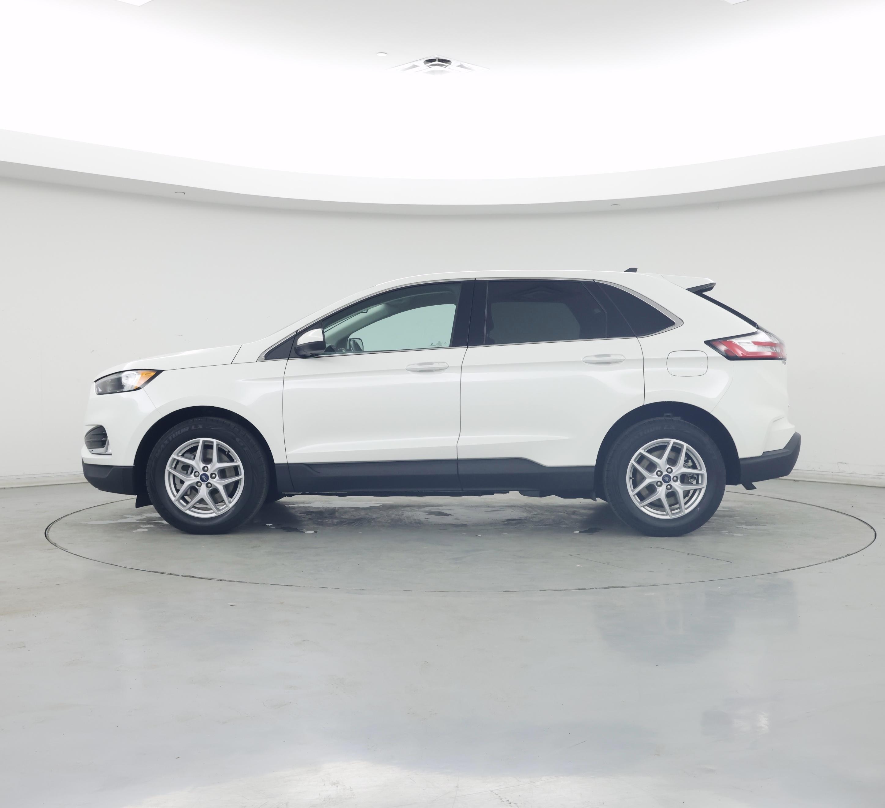 Thumbnail: 2022 Ford Edge - 3