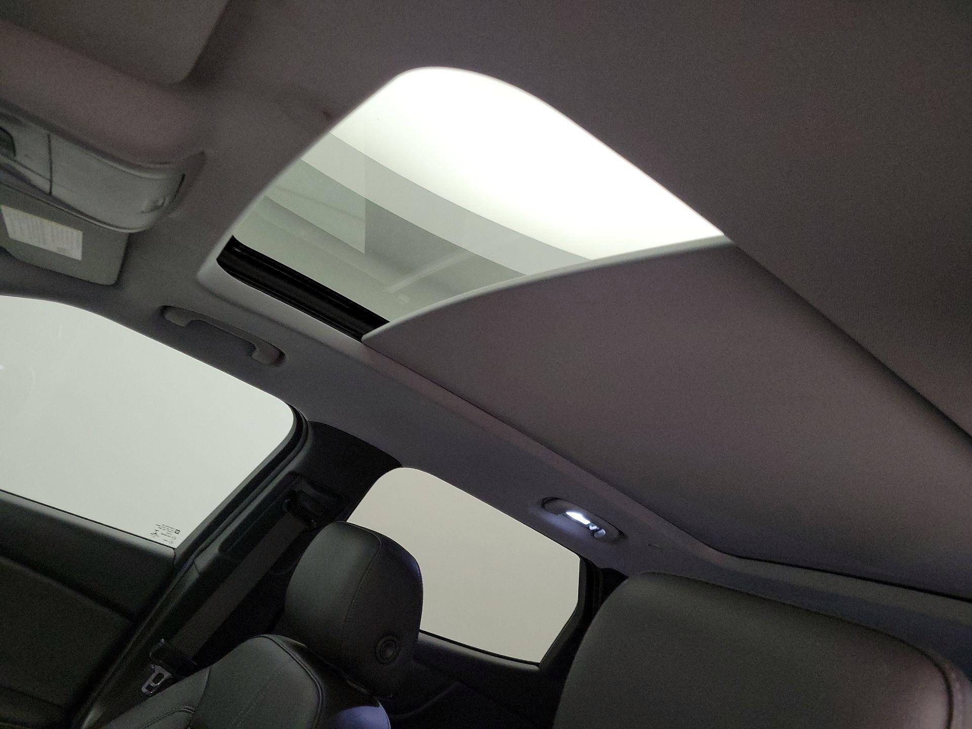 Thumbnail: 2022 Chevrolet Blazer - 19