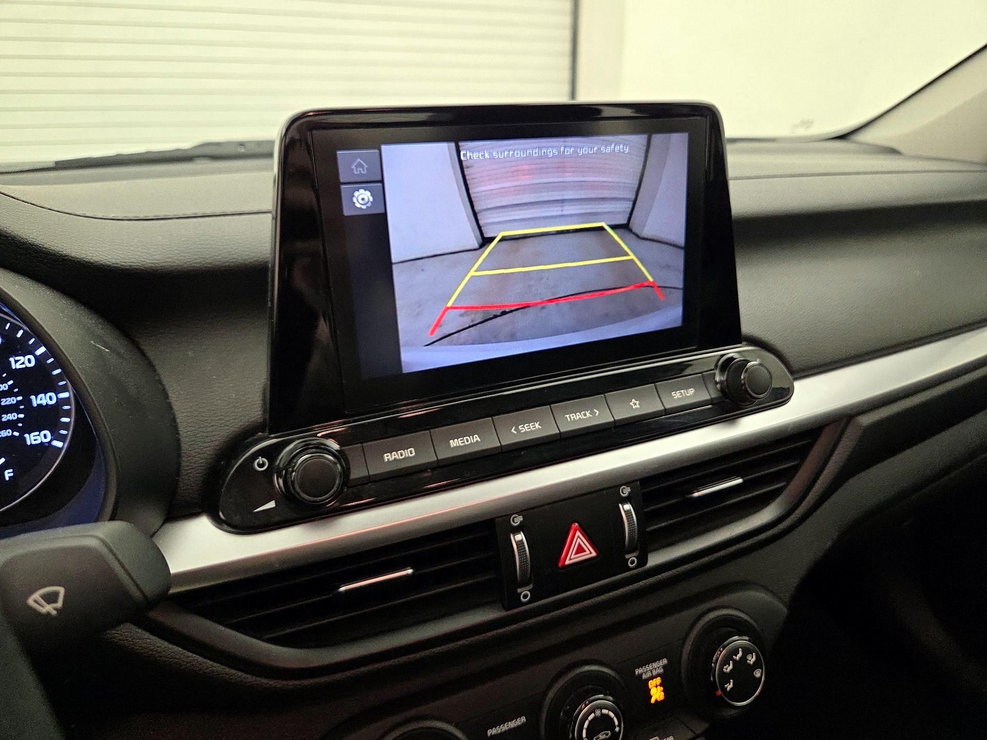 Thumbnail: 2023 Kia Forte - 14