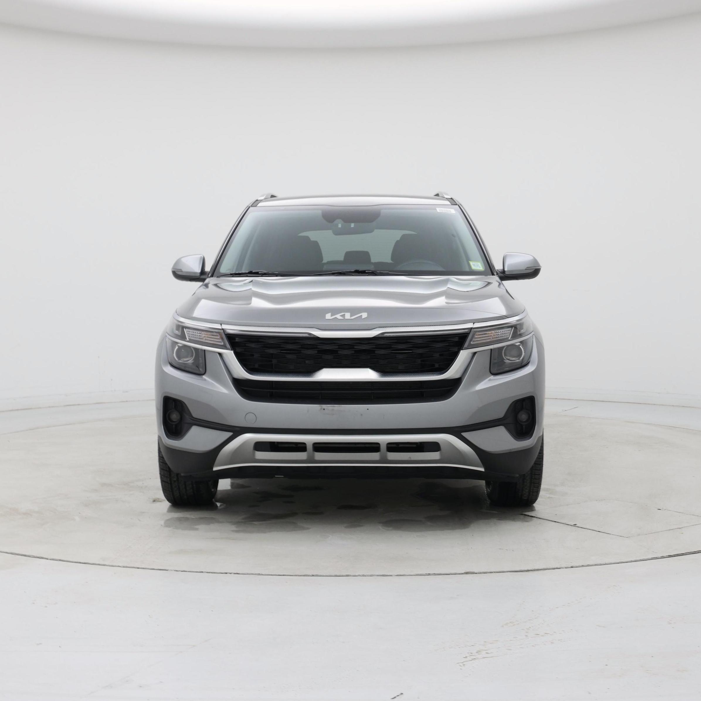 Thumbnail: 2023 Kia Seltos - 5