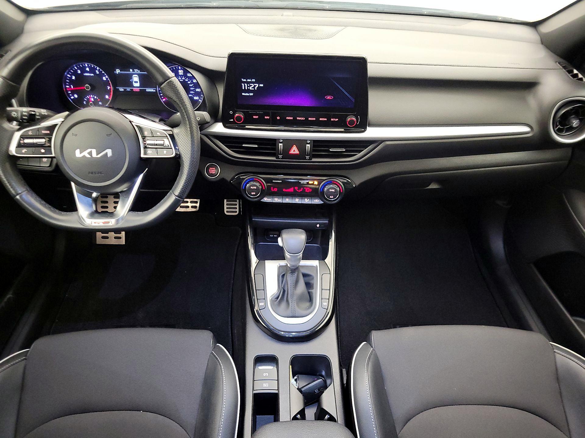 Thumbnail: 2023 Kia Forte - 9