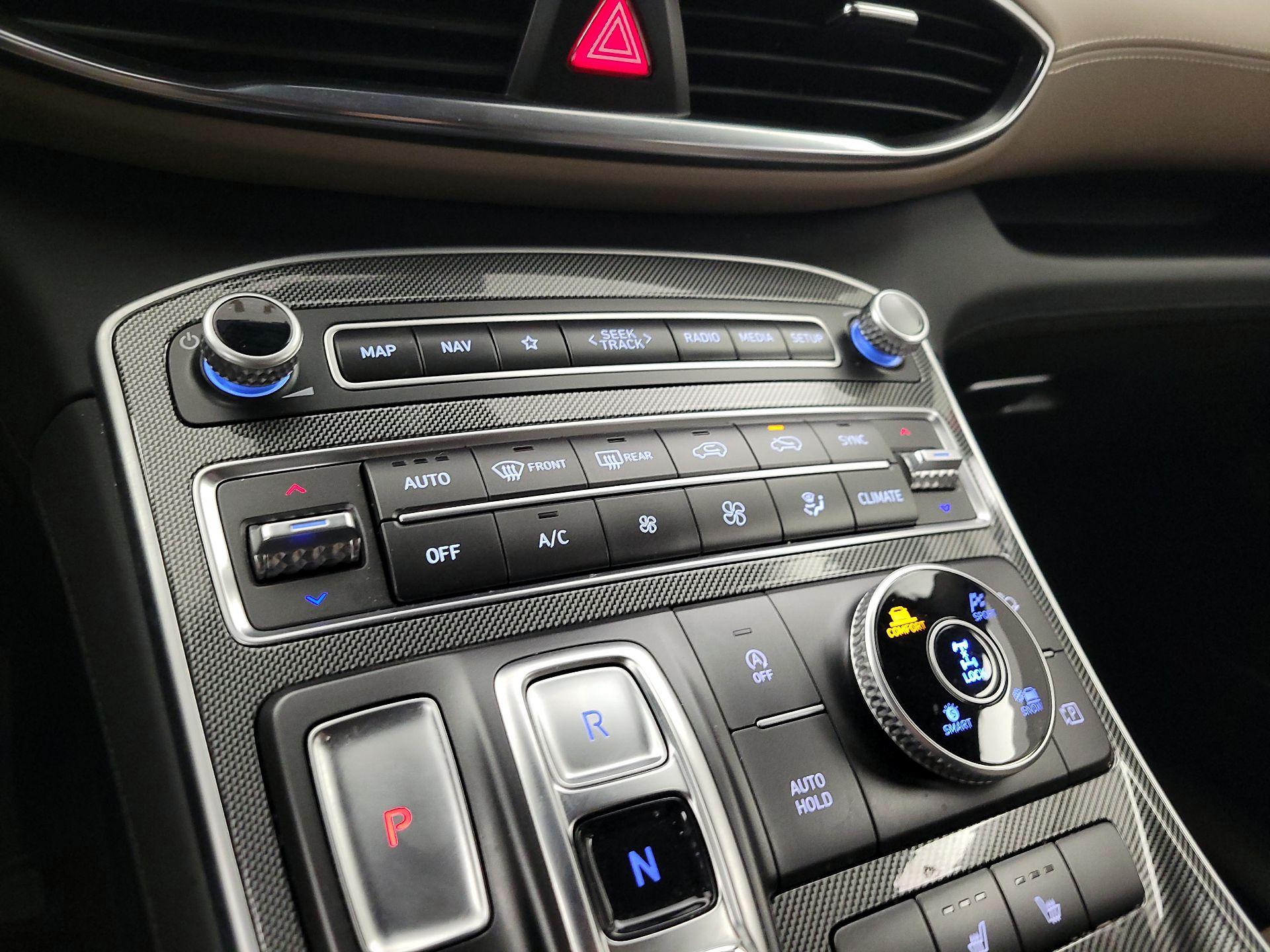 Thumbnail: 2023 Hyundai Santa Fe - 17