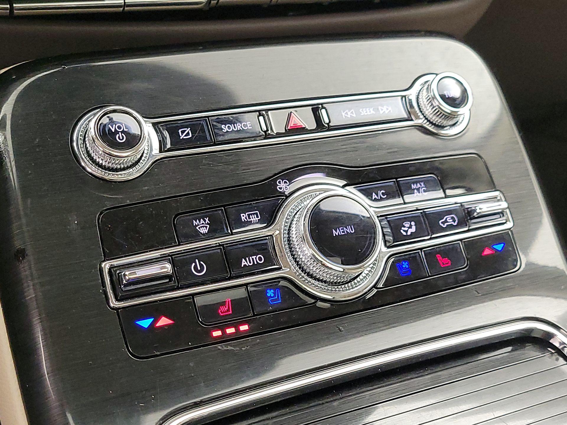 Thumbnail: 2023 Lincoln Nautilus - 17