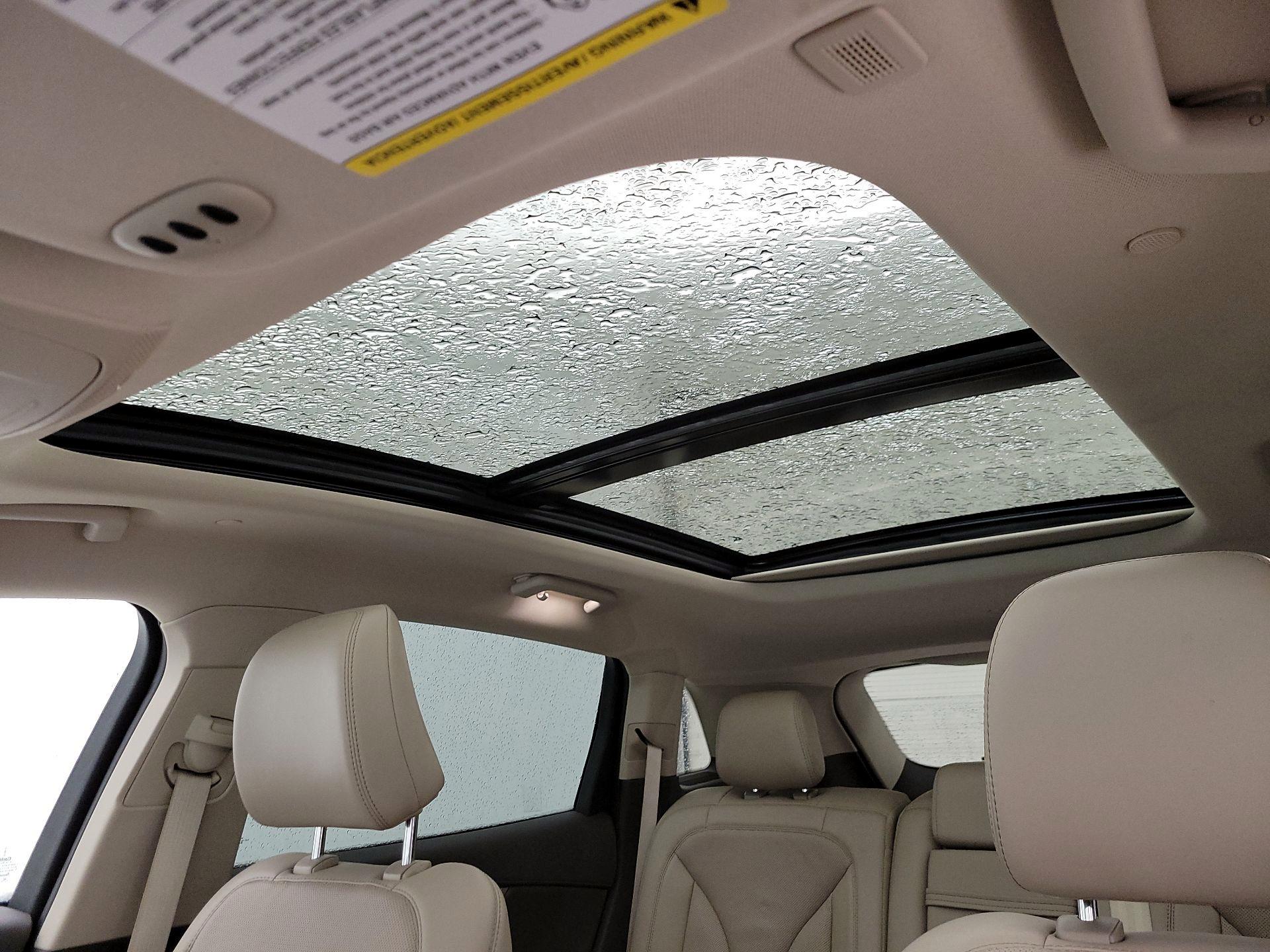 Thumbnail: 2023 Lincoln Nautilus - 20