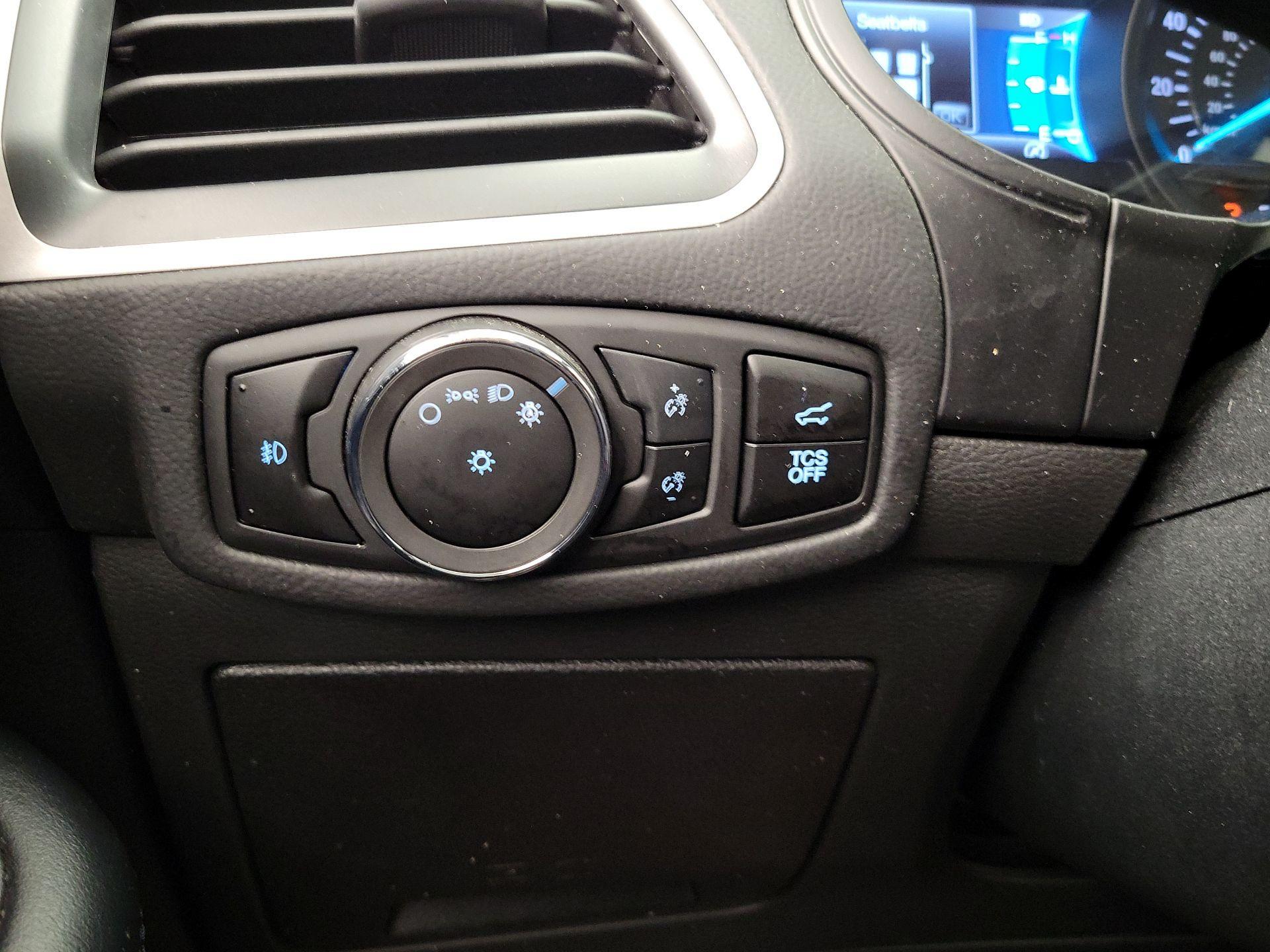 Thumbnail: 2023 Ford Edge - 13