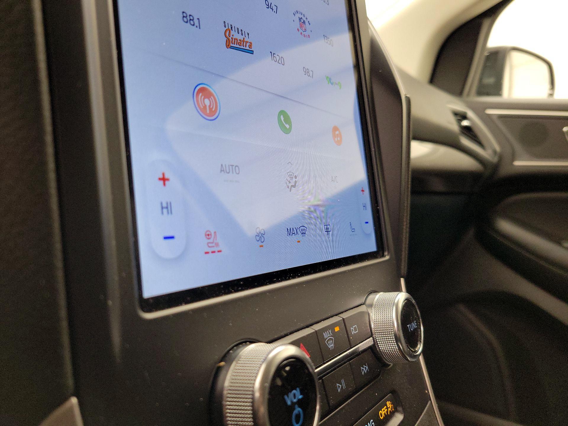 Thumbnail: 2023 Ford Edge - 16