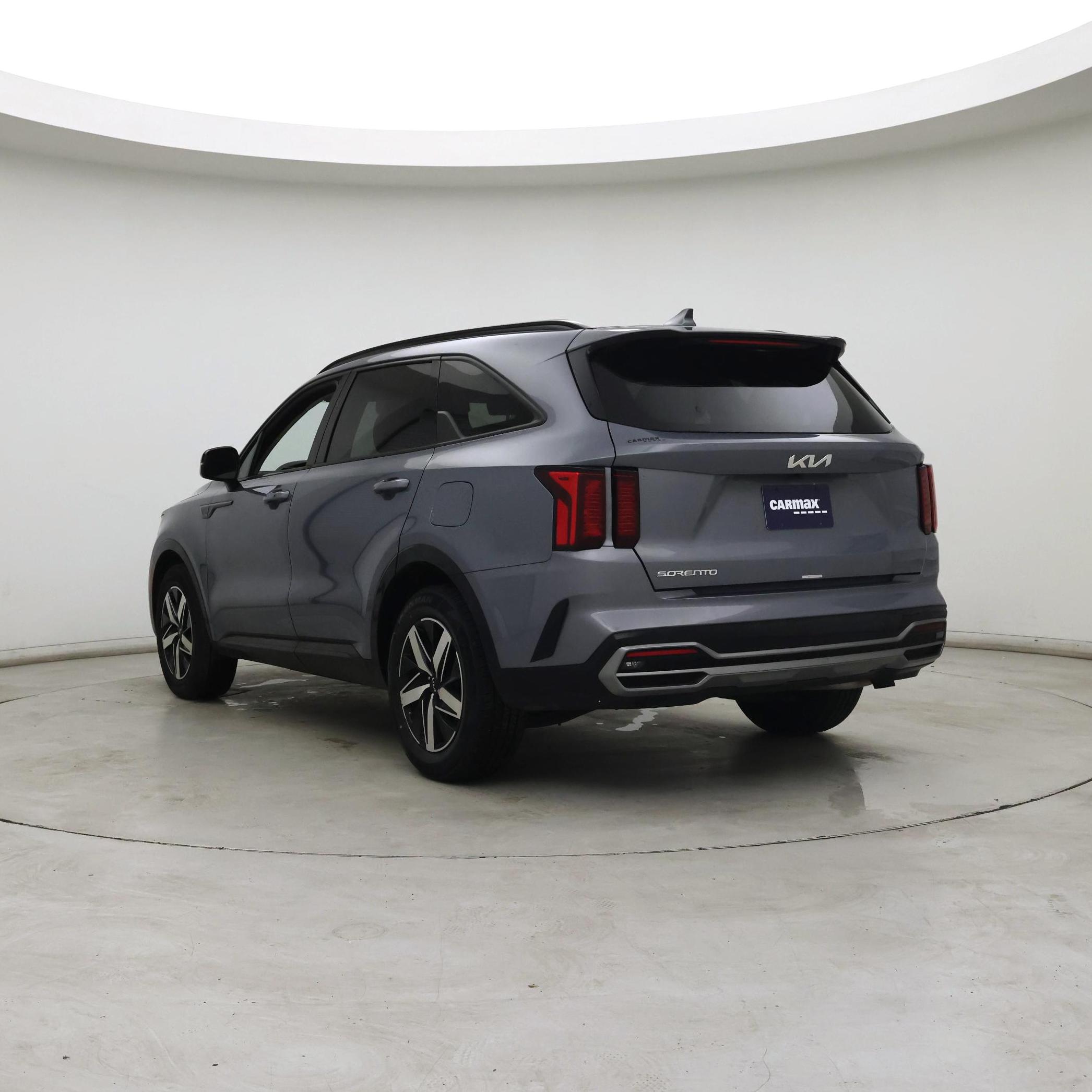 Thumbnail: 2023 Kia Sorento - 2