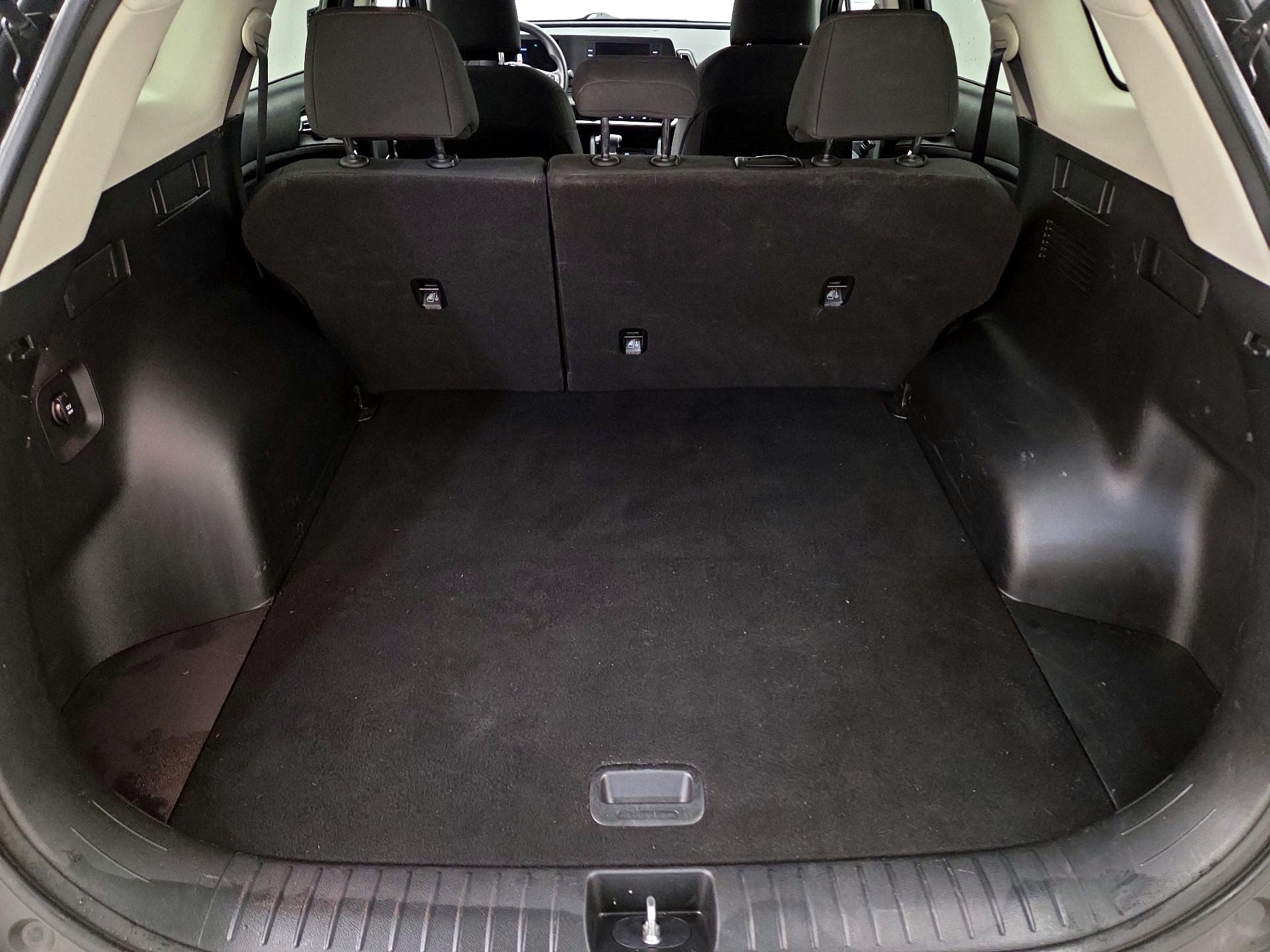 Thumbnail: 2023 Kia Sportage - 20