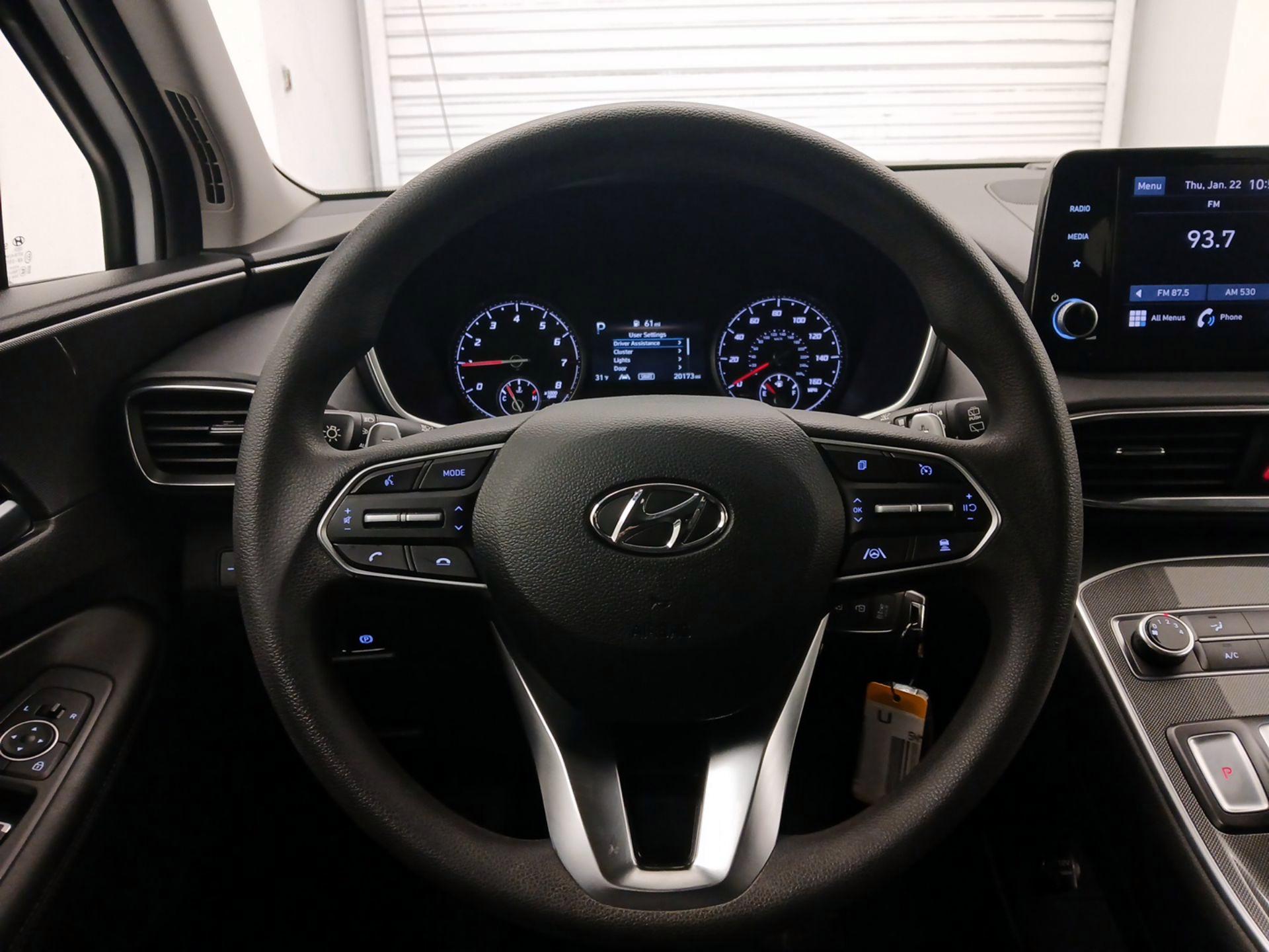 Thumbnail: 2023 Hyundai Santa Fe - 10