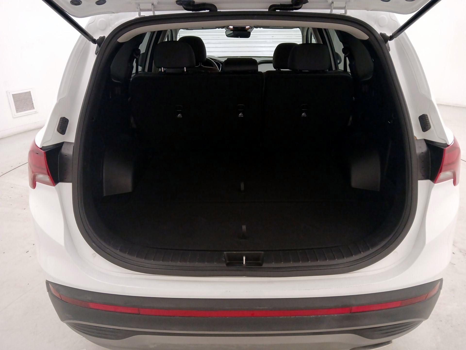 Thumbnail: 2023 Hyundai Santa Fe - 20